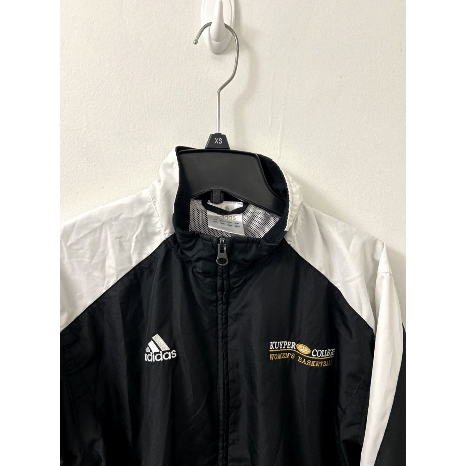 Adidas Adidas Track Jacket Womens XS Black White Full Zip Long Sleeve Tricot Pockets Breathable Lightweight Easy Care Size XS / US 0-2 / IT 36-38 - 4 Thumbnail