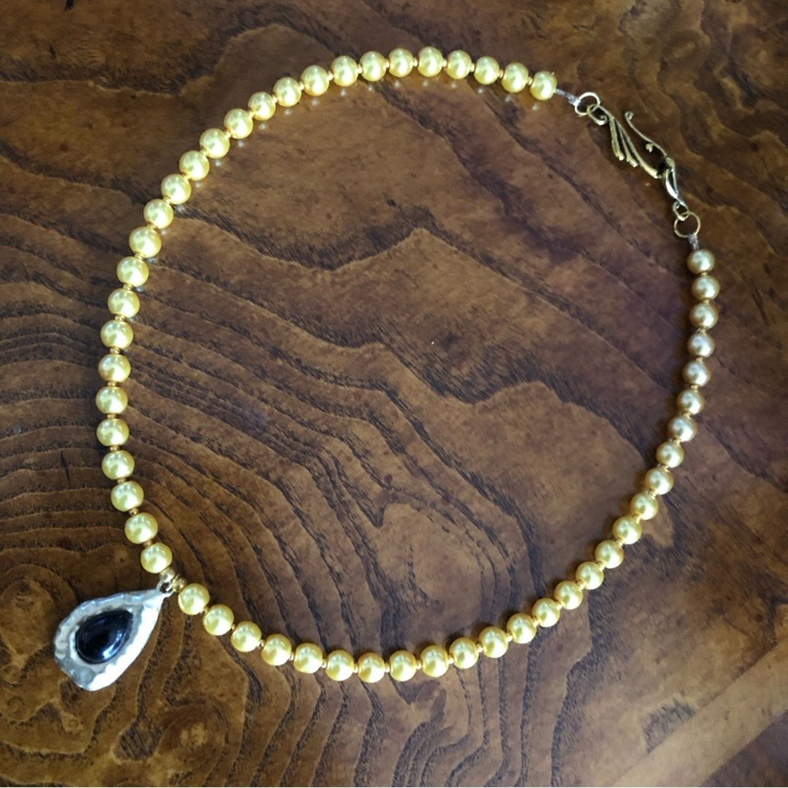 Handmade Handcrafted repurpose black glass teardrop Pearl necklace Size ONE SIZE - 10 Thumbnail
