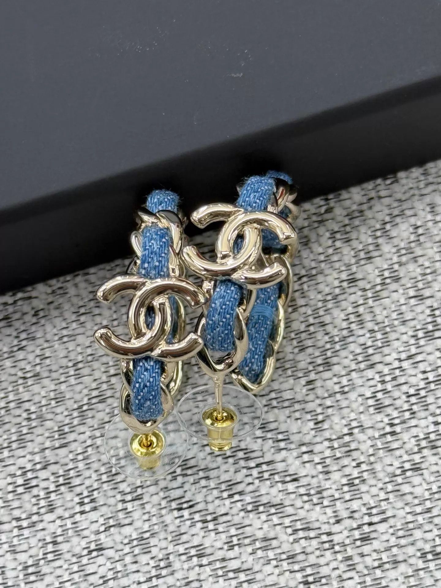 Chanel Chanel 25P Blue Denim Circle Earrings New with Box Size ONE SIZE - 2 Thumbnail