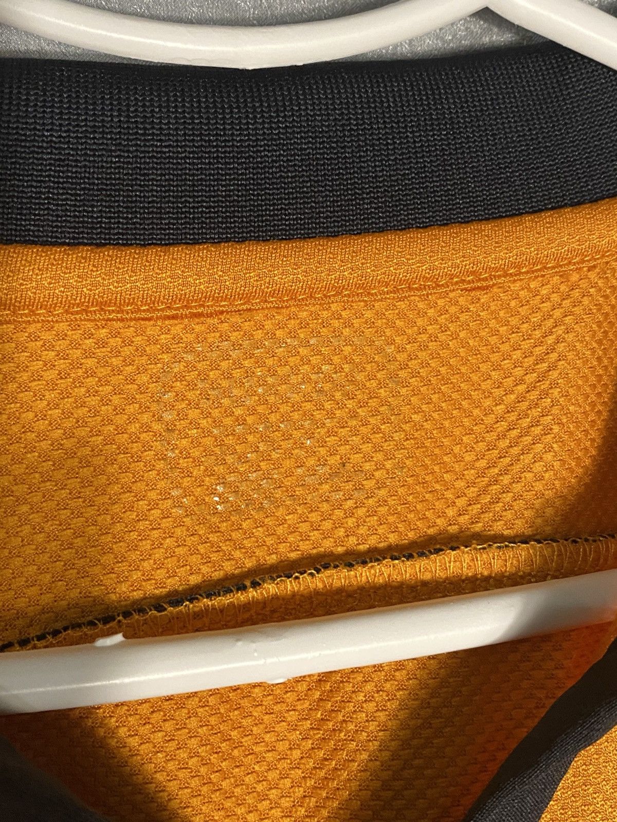 Vintage Wolverhampton Burrda Soccer Jersey 2010/11 Football Shirt Size US S / EU 44-46 / 1 - 2 Thumbnail