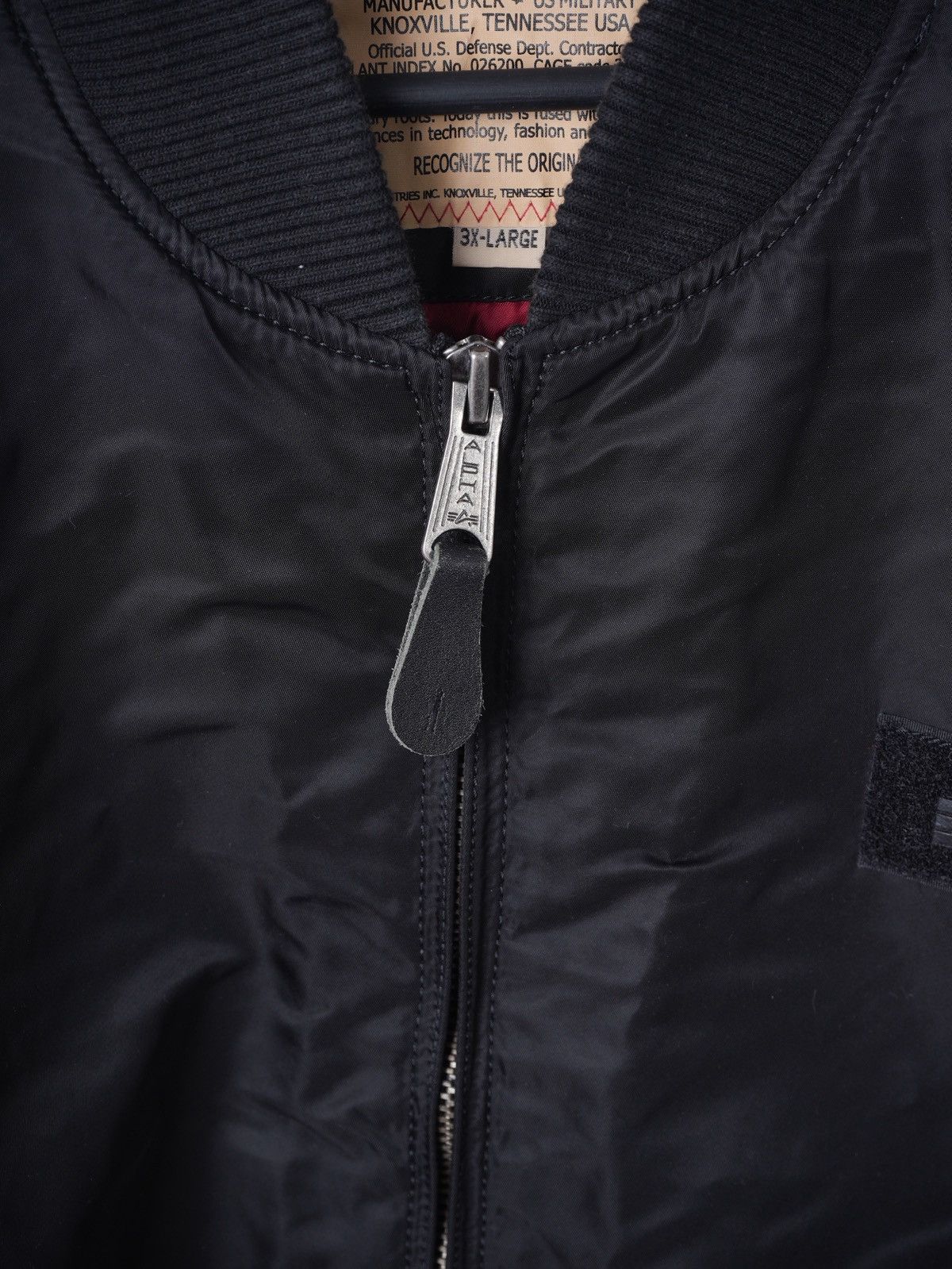 Alpha Industries Alpha Industries Bomber Jacket Fits XL Size US XL / EU 56 / 4 - 5 Thumbnail