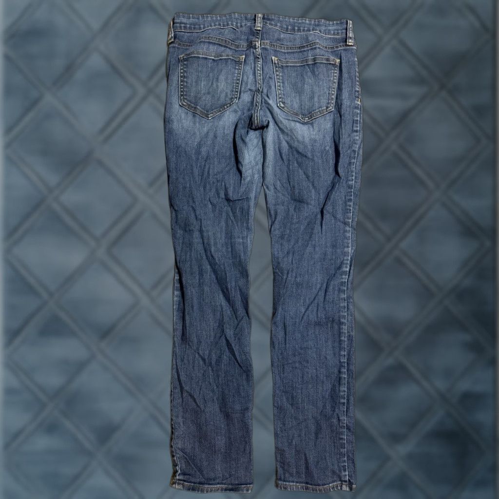 Old Navy VINTAGE Old Navy The Diva Low Rise Straight Leg Denim Women's 4 Regular Blue Distressed Size ONE SIZE - 1 Thumbnail