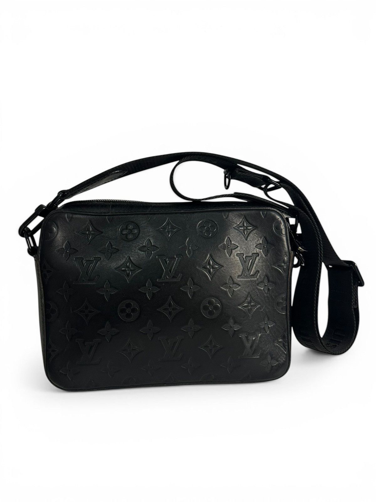 Louis Vuitton Monogram Duo Messenger Black Size ONE SIZE - 1 Thumbnail