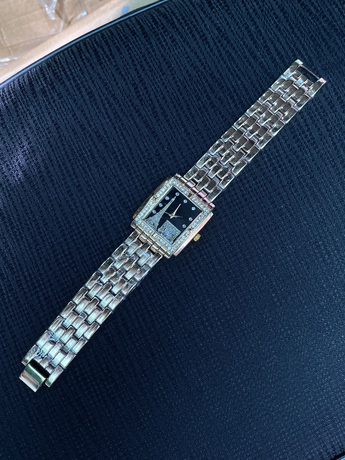 Japanese Brand Luxury Men’s Eiffel Tower Watch - Diamond Bezel Style Size ONE SIZE - 5 Thumbnail