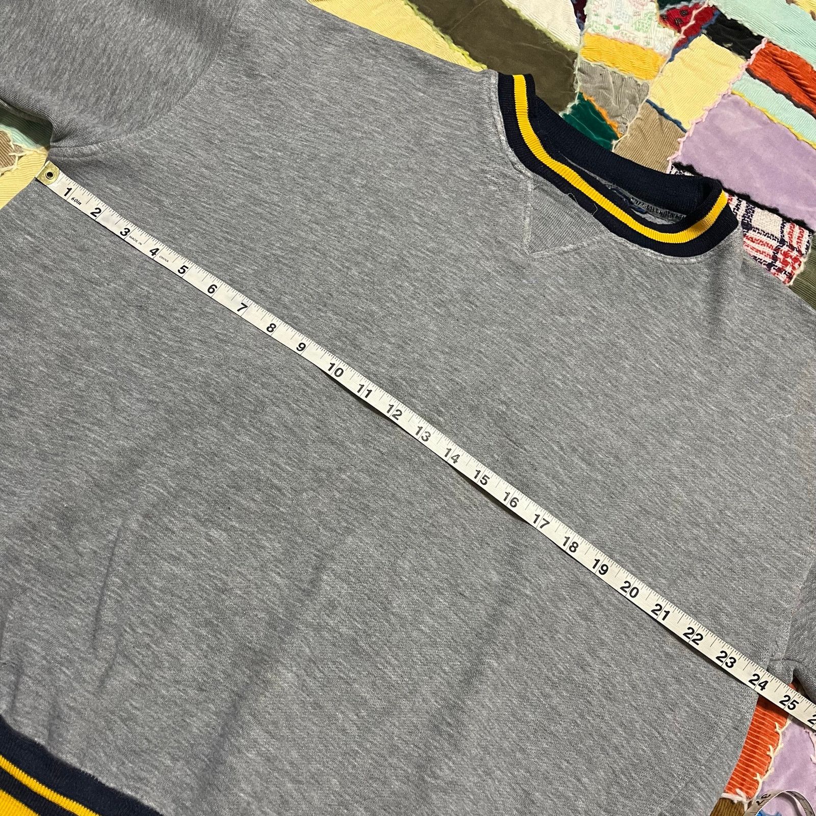 Other Vintage Varsity Style Striped Ends Grey Crewneck Large Size US L / EU 52-54 / 3 - 5 Thumbnail