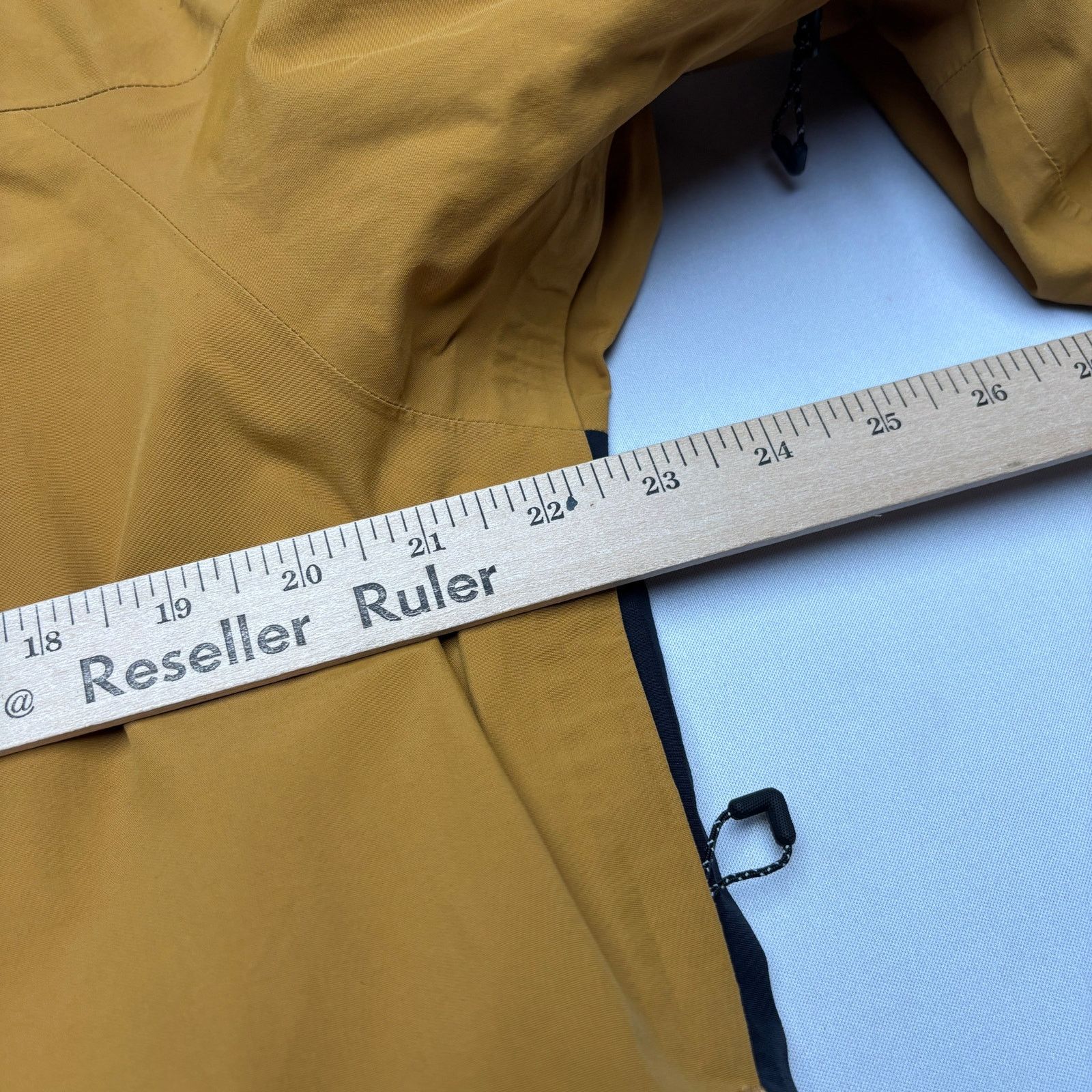 686 686 GLCR Project GTX GT Jacket Mens M Gorpcore Ski Snowboard Size US M / EU 48-50 / 2 - 9 Thumbnail