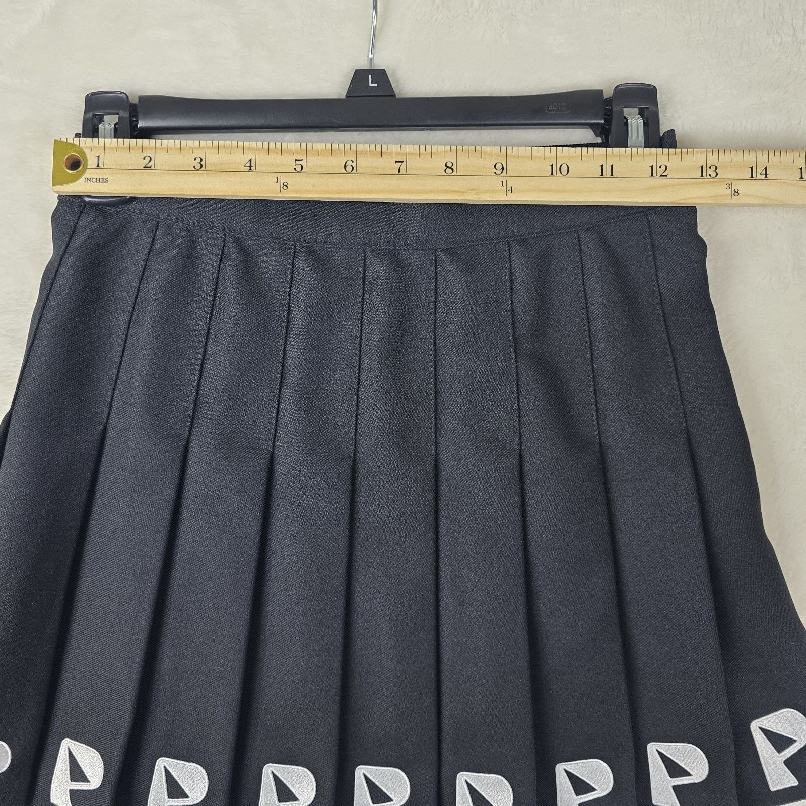 Public School Public School Pictures Brand Pleated Mini Logo Skirt Small Size 25" / US 0 / IT 36 - 8 Thumbnail