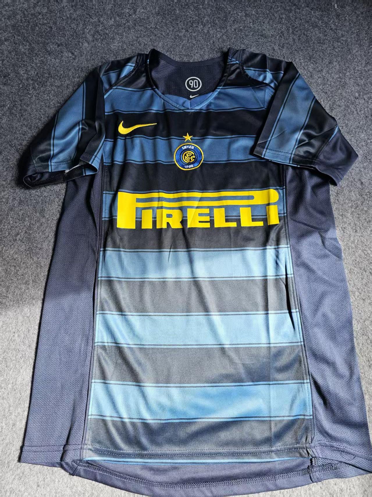 Other 2004 05 Inter Milan Jersey Away Size US M / EU 48-50 / 2 - 1 Thumbnail