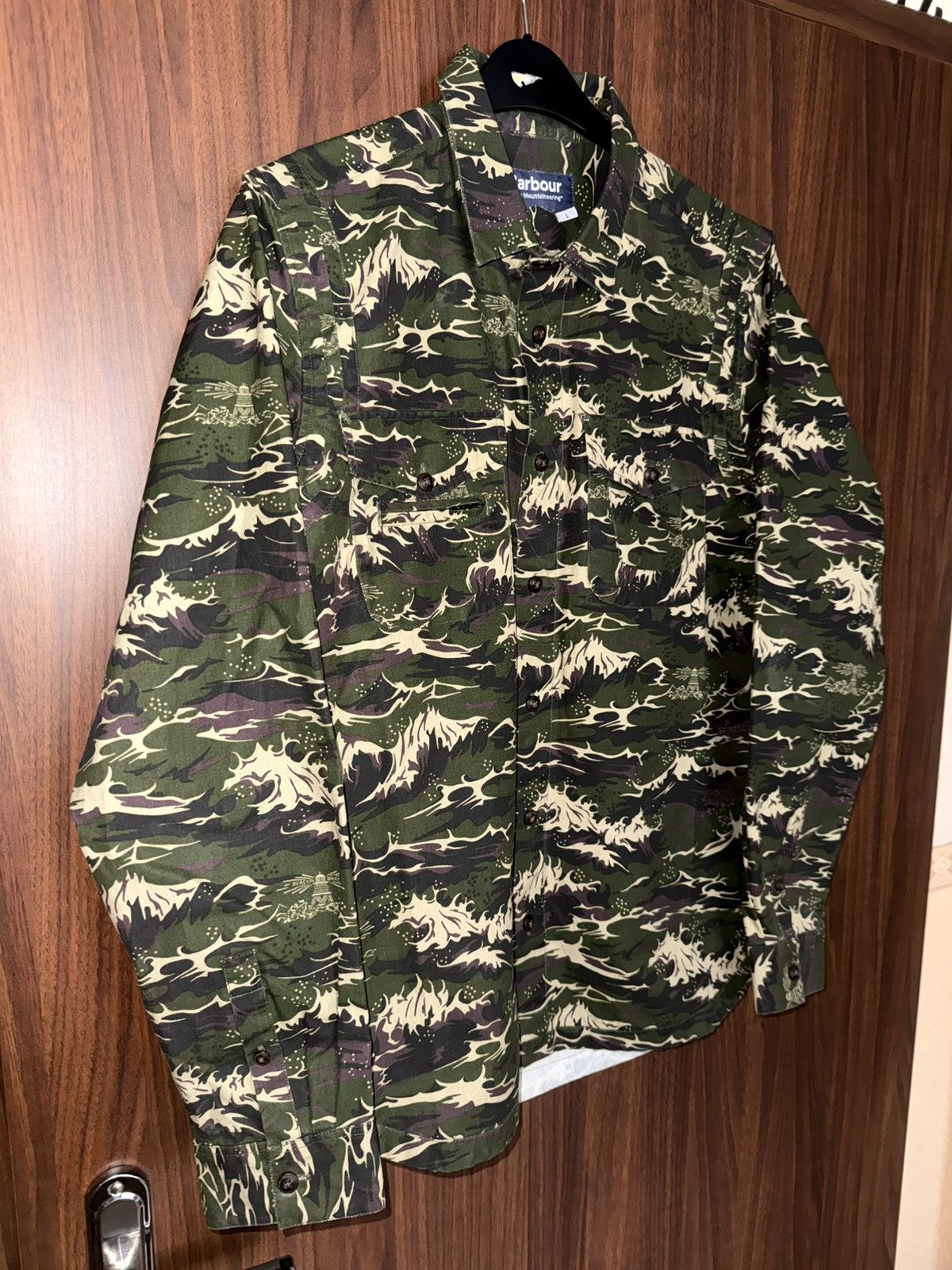 Barbour Barbour & White Mountaineering wave camo utility men shirt Size US L / EU 52-54 / 3 - 3 Thumbnail