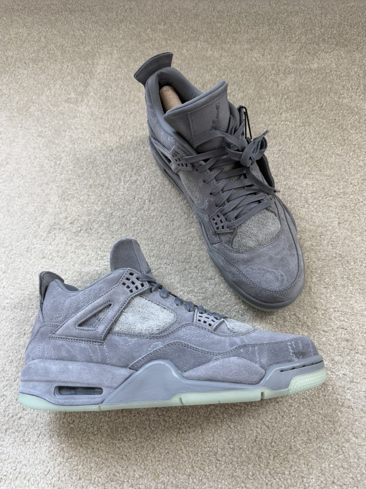 Jordan Brand × Kaws KAWS x Air Jordan 4 Retro 'Cool Grey' Size US 11 / EU 44 - 11 Thumbnail