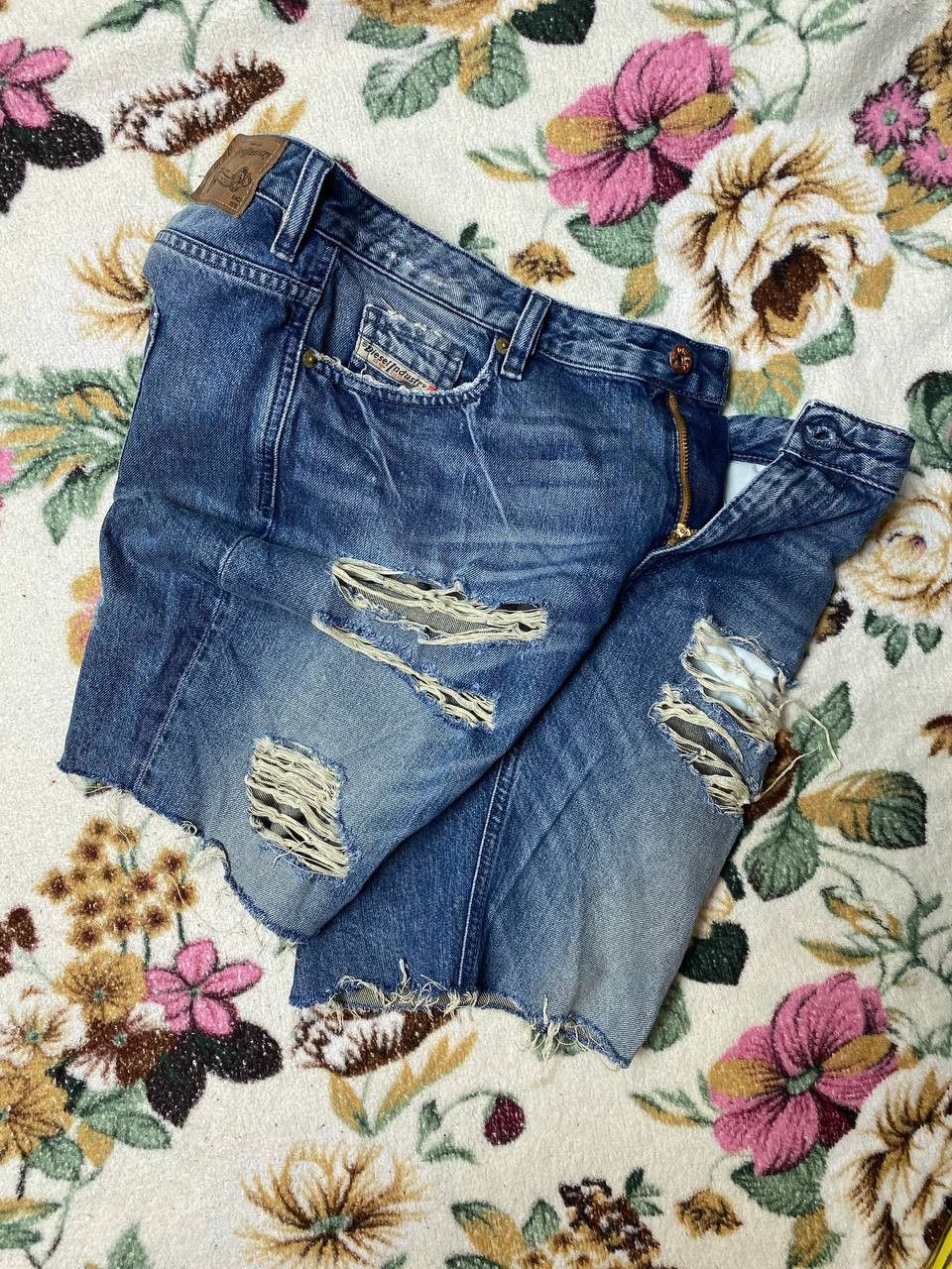 Diesel Diesel Industry Denim Shorts Mens Embroidered Logo Baggy Size US 29 - 20 Thumbnail