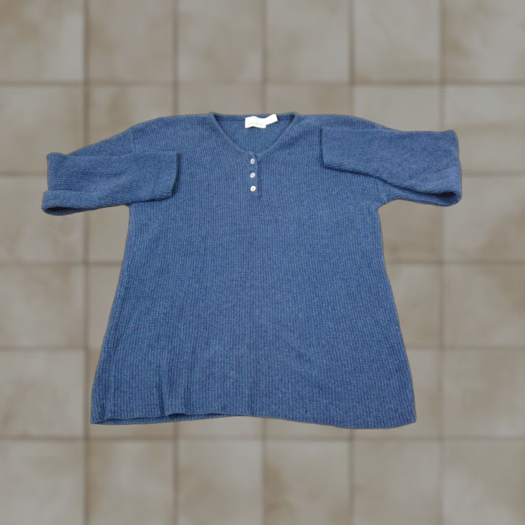 Van Heusen VINTAGE Van Heusen Sweater Womens M Blue Knit Crew Neck Pullover 80s 90s Casual City All Seasons Mens? No gender: end with Womens Size M / US 6-8 / IT 42-44 - 1 Thumbnail