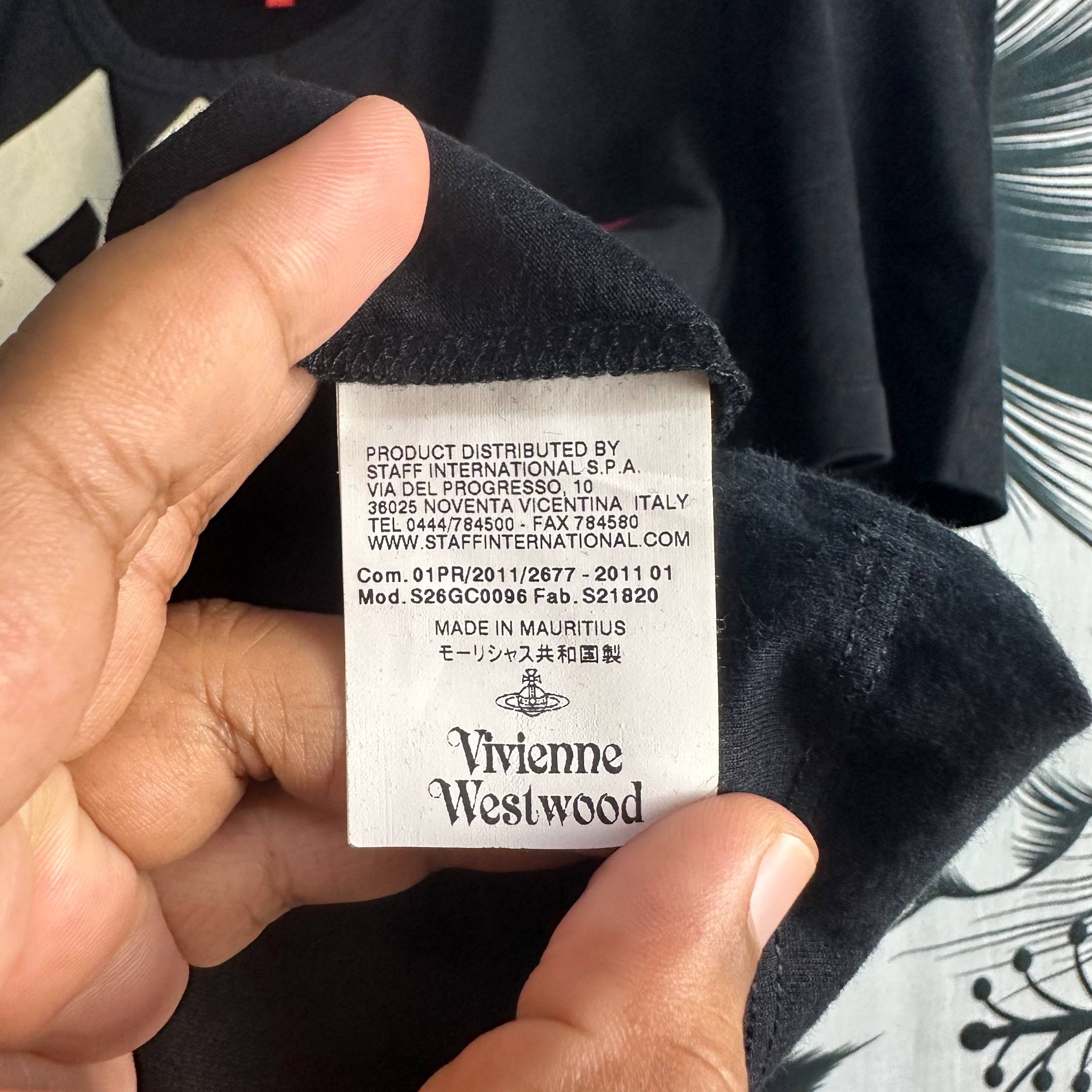 Vivienne Westwood Archive Vivienne Westwood Iconic Orb Logo T-Shirt Size S / US 4 / IT 40 - 5 Thumbnail