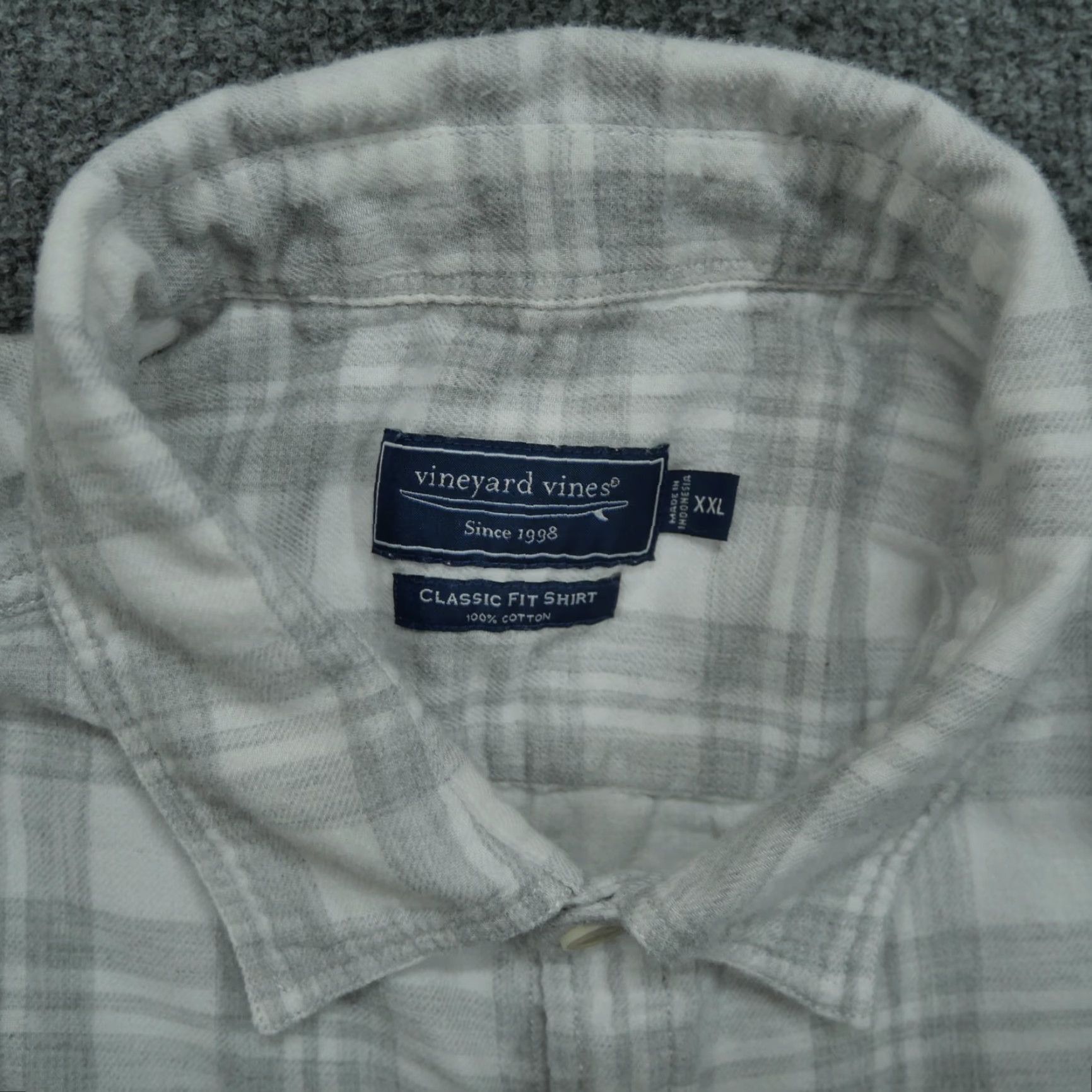 Vineyard Vines Vineyard Vines Shirt Mens 2XL Gray White Plaid Button Classic Fit Knit Cotton Long Sleeve Button-Down Collar Vintage Preppy Casual Size US XXL / EU 58 / 5 - 5 Thumbnail