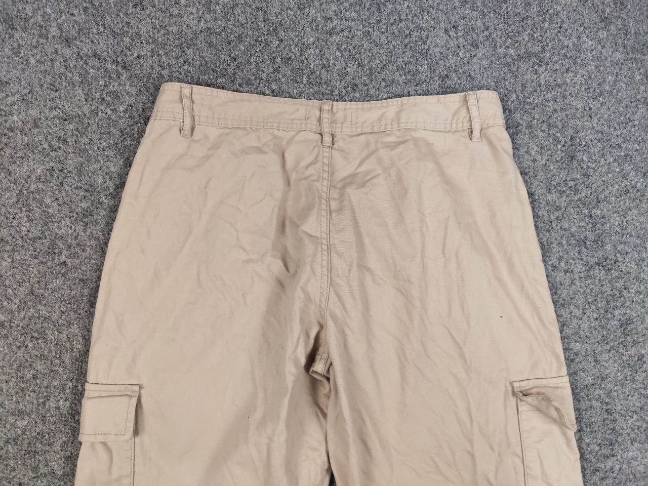 Japanese Brand Vintage Japanese Casual Beige Baggy Cargo Pants Y2K Style Size US 32 / EU 48 - 12 Thumbnail