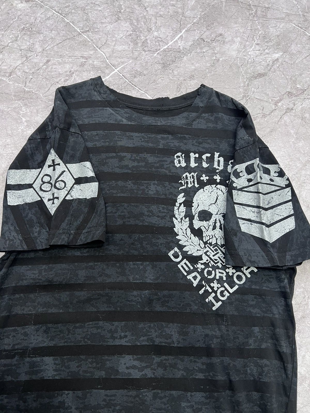 Affliction × Japanese Brand SALE💣💣 Y2K Affliction Style All Over Print T Shirt Tee Size US M / EU 48-50 / 2 - 7 Thumbnail