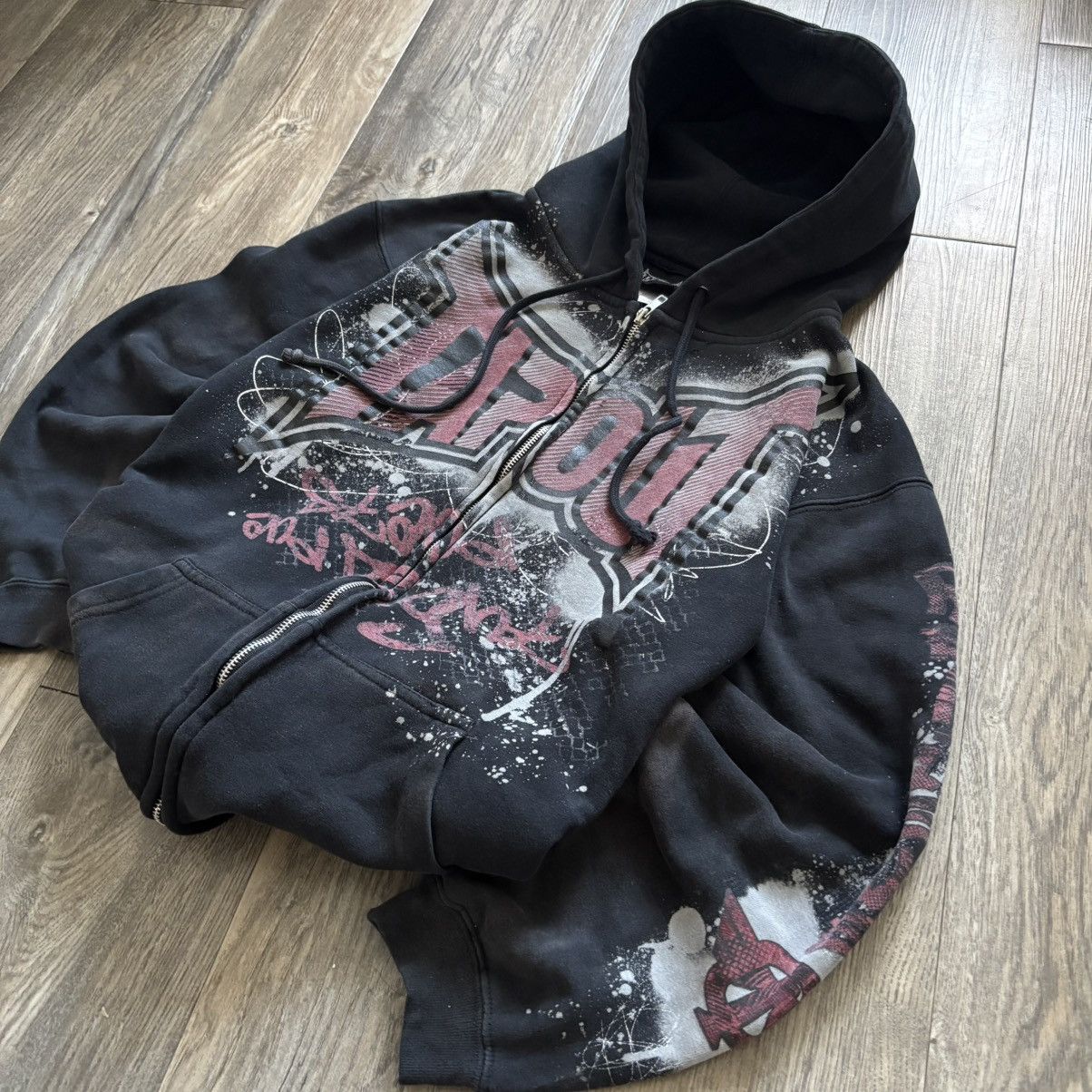 Tapout Vintage Tapout Graffiti Spellout Zip Up Hoodie Size US M / EU 48-50 / 2 - 3 Thumbnail