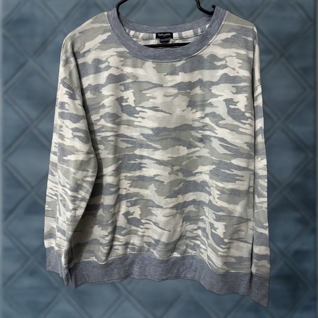 Splendid VINTAGE Splendid Sweatshirt Shirt Women L Blue & White Camouflage Boho 90s Boho Women L Blue & White Camouflage Sweatshirt Size L / US 10 / IT 46 - 1 Thumbnail