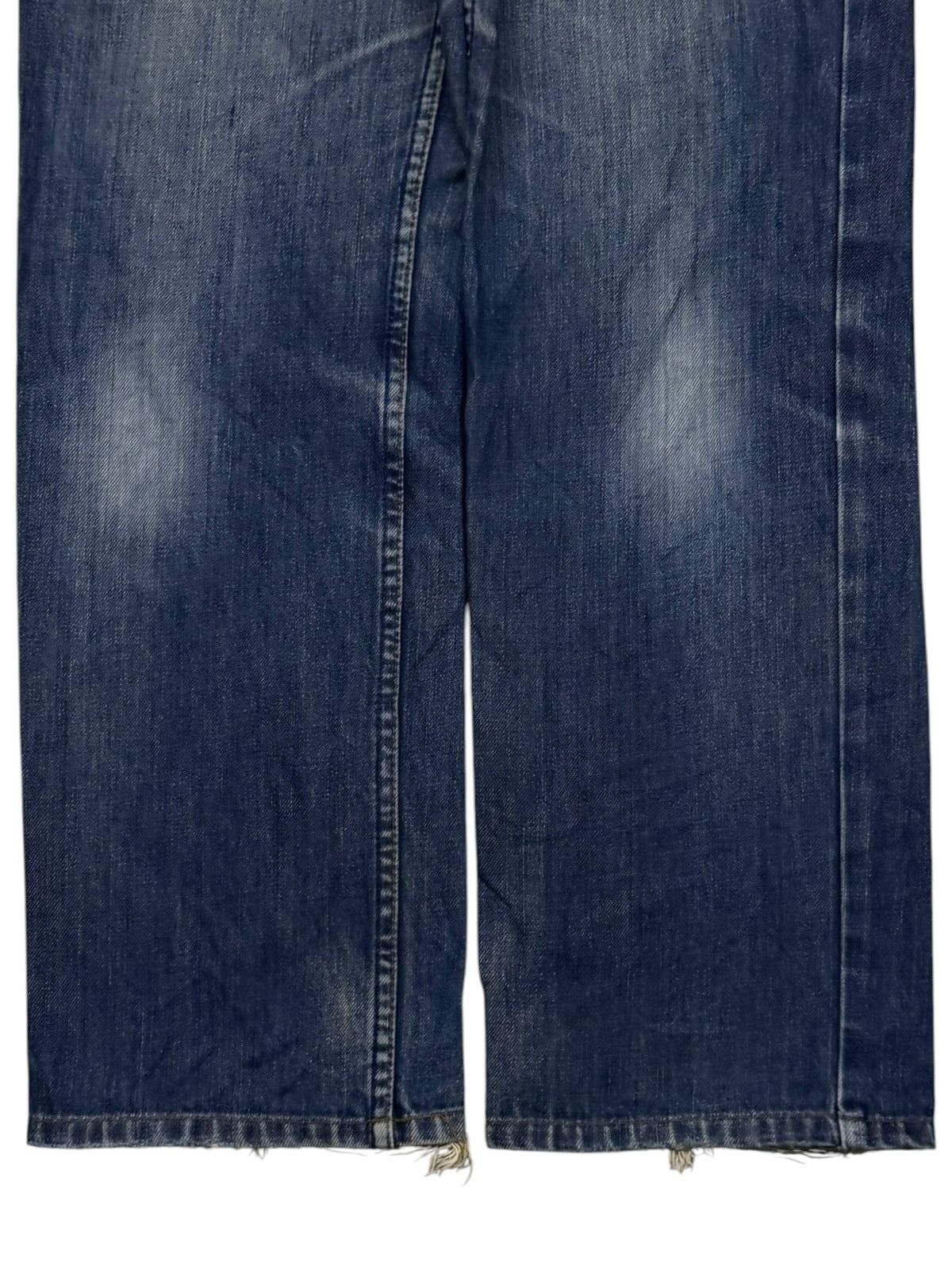 Levi's Vintage Levi’s W515 Made In Japan | Relaxed Straight | W27 Size US 27 - 6 Thumbnail