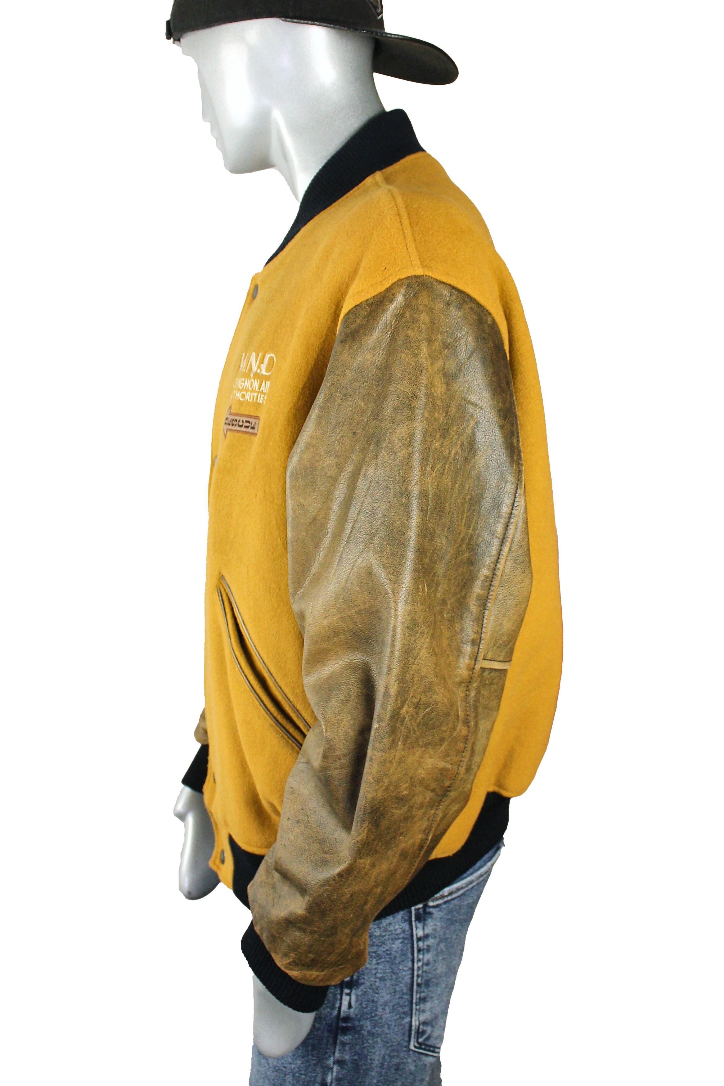 ジャケット・アウター 80s 90s CHEVIGNON Padded Varsity Jacket Vintage Chevignon 80s wool bomber jacket, varsity, pilot