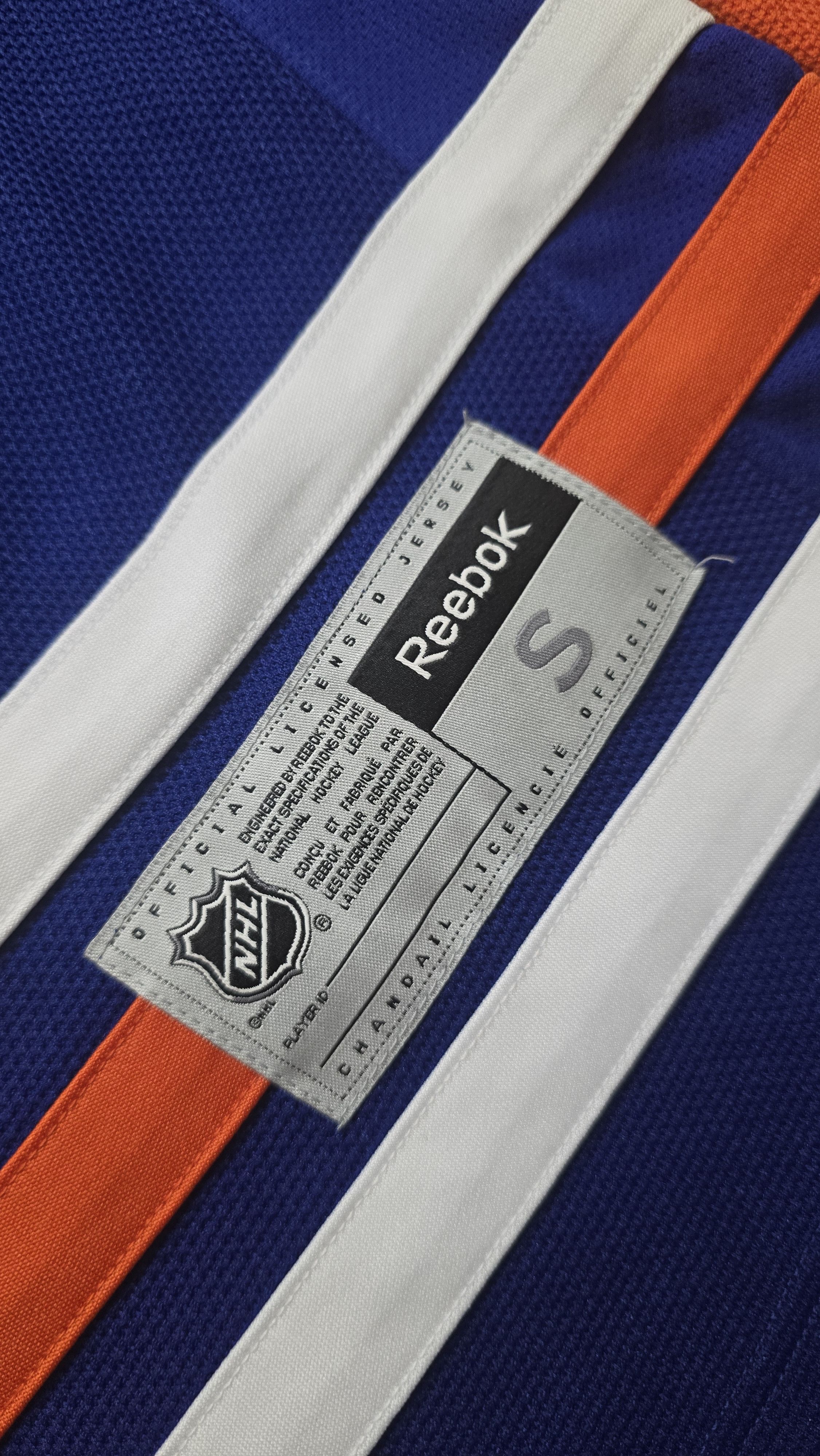 Reebok Reebok Edmonton Oilers Taylor Hall #4 NHL Hovkey Jersey Size US S / EU 44-46 / 1 - 19 Thumbnail