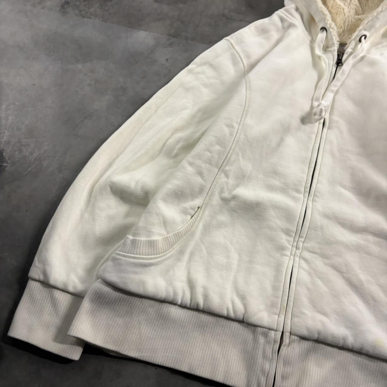 Vintage Vintage Y2K/2000s Cute White Soft Sherpa Fur Cozy Zip Up Hoodie! Size XL Size XL / US 12-14 / IT 48-50 - 3 Thumbnail