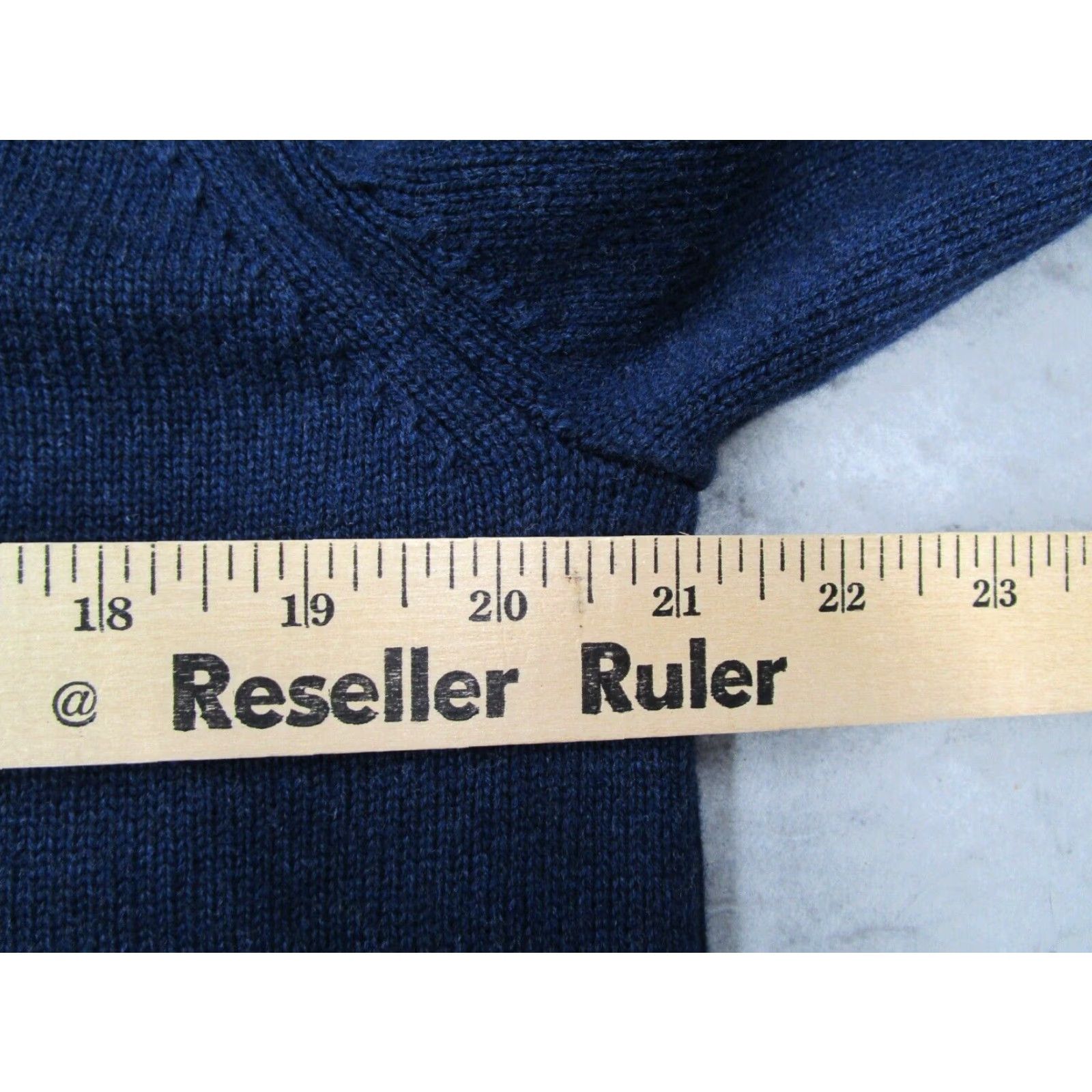 Vintage LL Bean Sweater Mens Large Blue 1/4 Zip Pullover Kangaroo Pocket Cotton Cashmere Blend Knit - Casual, Workwear, Travel - Regular Fit Mens Size US L / EU 52-54 / 3 - 5 Thumbnail