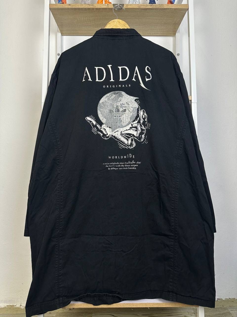 Adidas RARE ADIDAS WORLDWIDE LONG JACKET Size US XL / EU 56 / 4 - 1 Thumbnail