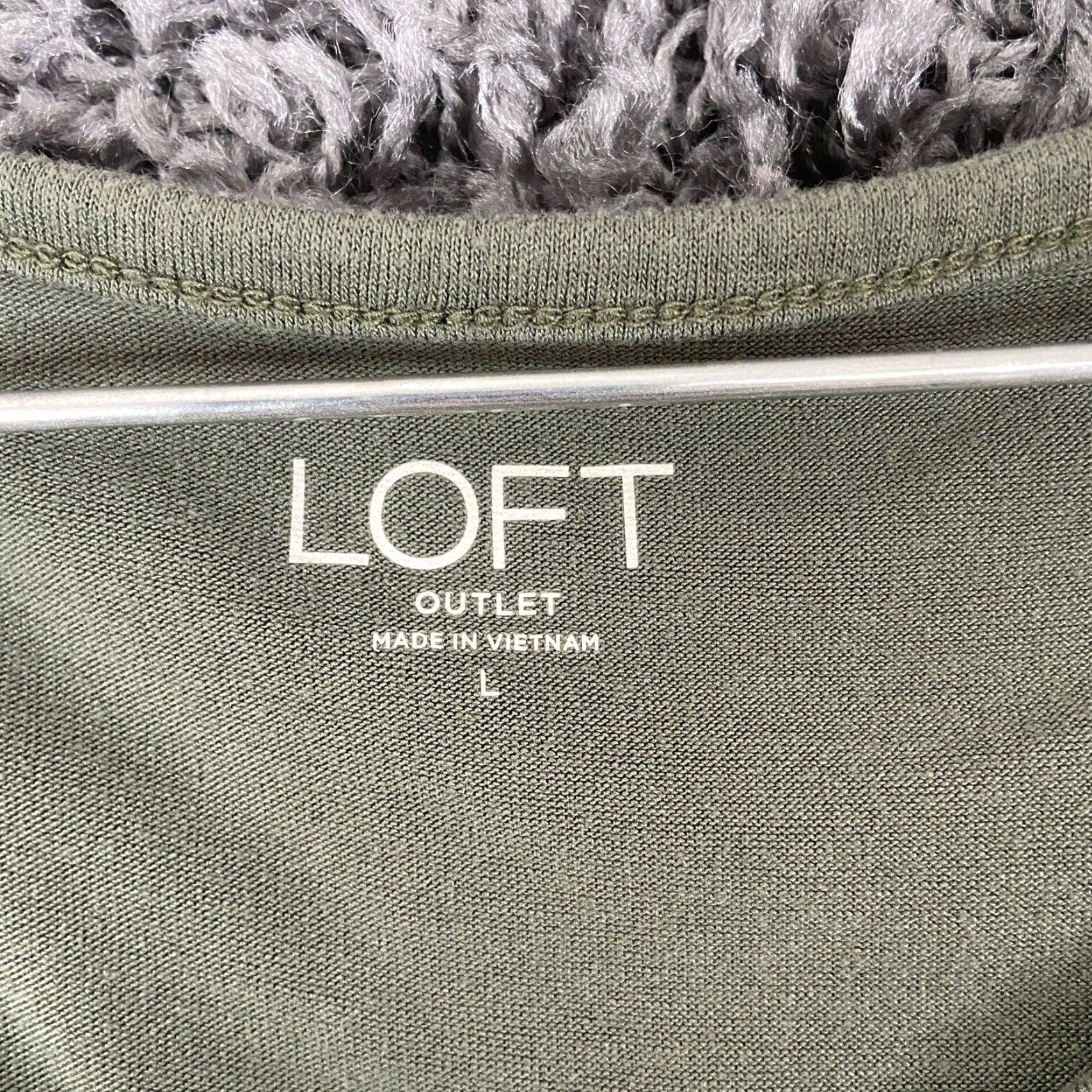 Loft VINTAGE? No. Loft Outlet Women Blouse Short Sleeve Tie Green L Size L / US 10 / IT 46 - 5 Thumbnail