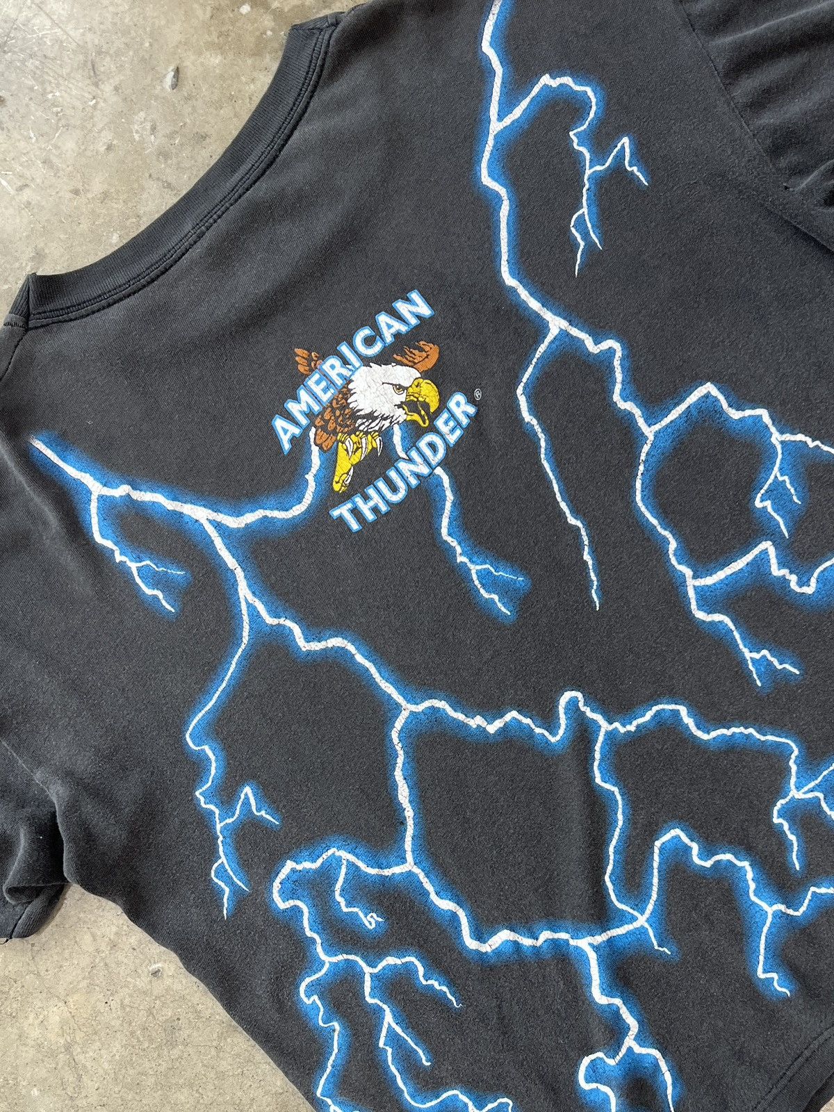 Vintage Vintage American Thunder Native American Eagle Tee Large Size US L / EU 52-54 / 3 - 4 Thumbnail