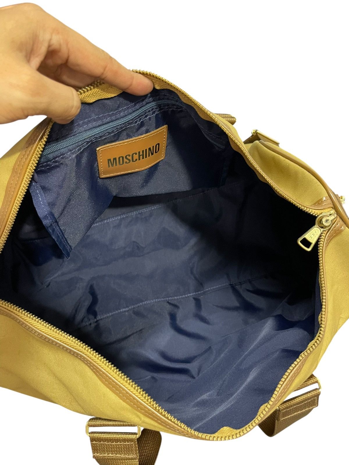 Moschino Vtg 90s Moschino Travel Bag prada julius dior amiri 1🟩3 Size ONE SIZE - 18 Thumbnail