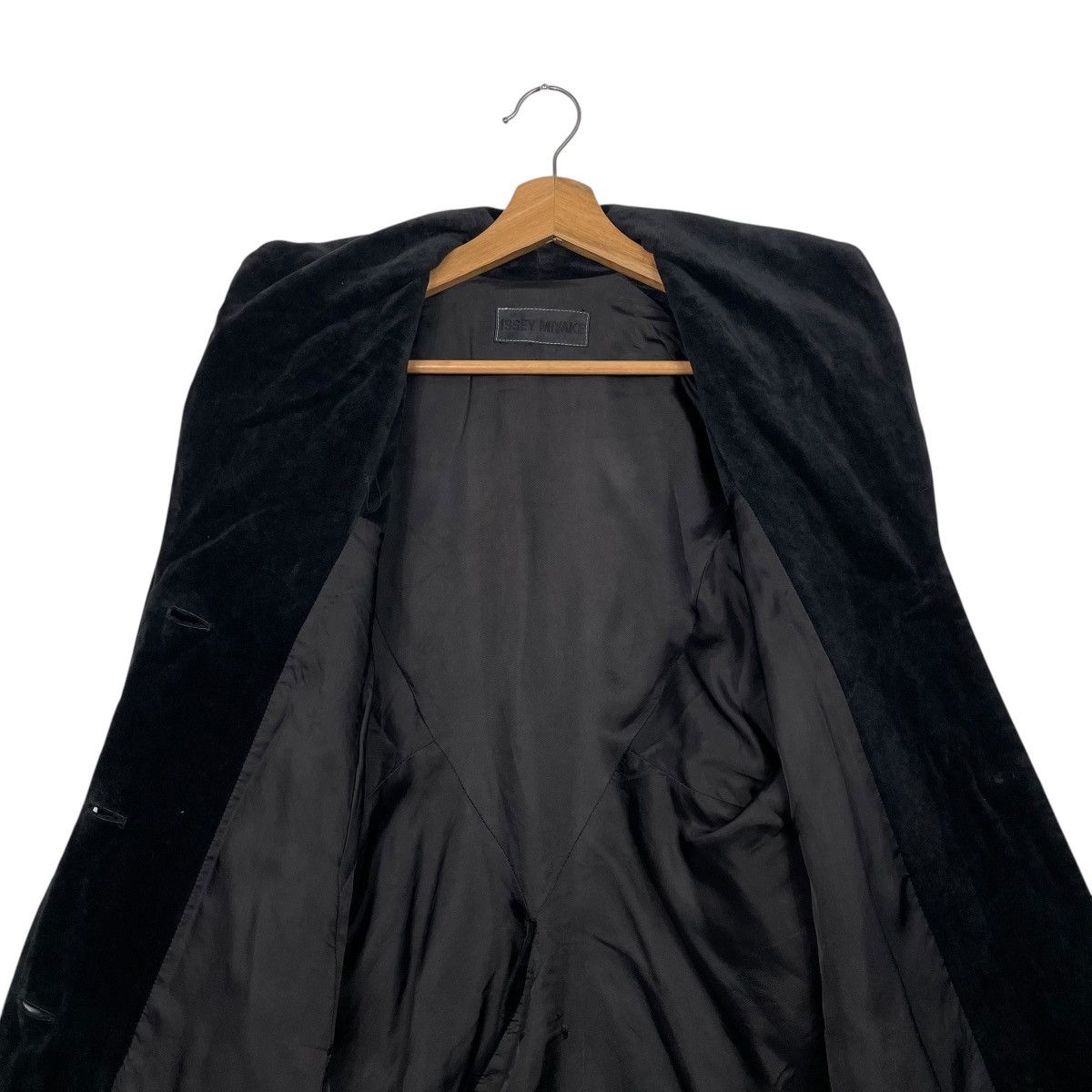 Issey Miyake Issey Miyake Velvet Long Jacket Size M / US 6-8 / IT 42-44 - 13 Thumbnail