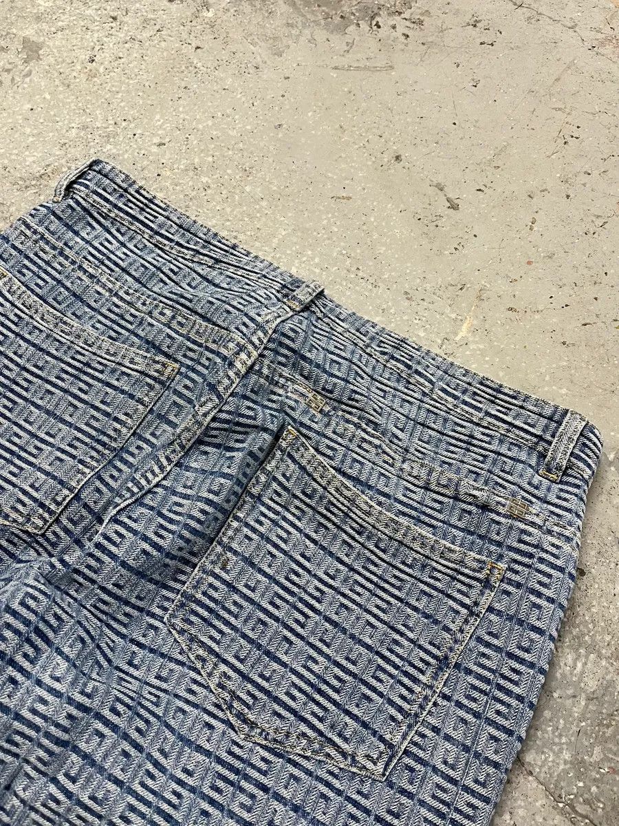 Givenchy SS2023 Givenchy Blue Logo Denim Jeans Size US 33 - 10 Thumbnail