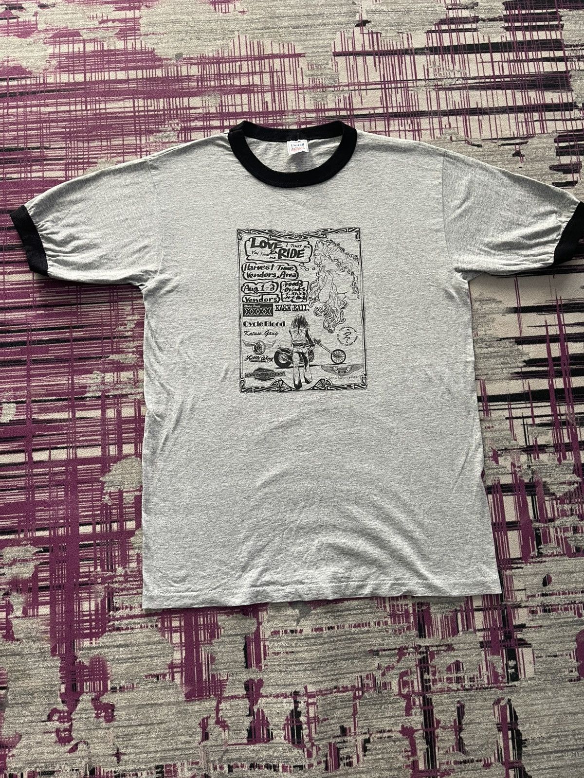 Vintage VINTAGE 90S LOVE & RIDE TEE VERY RARE Size US L / EU 52-54 / 3 - 1 Thumbnail