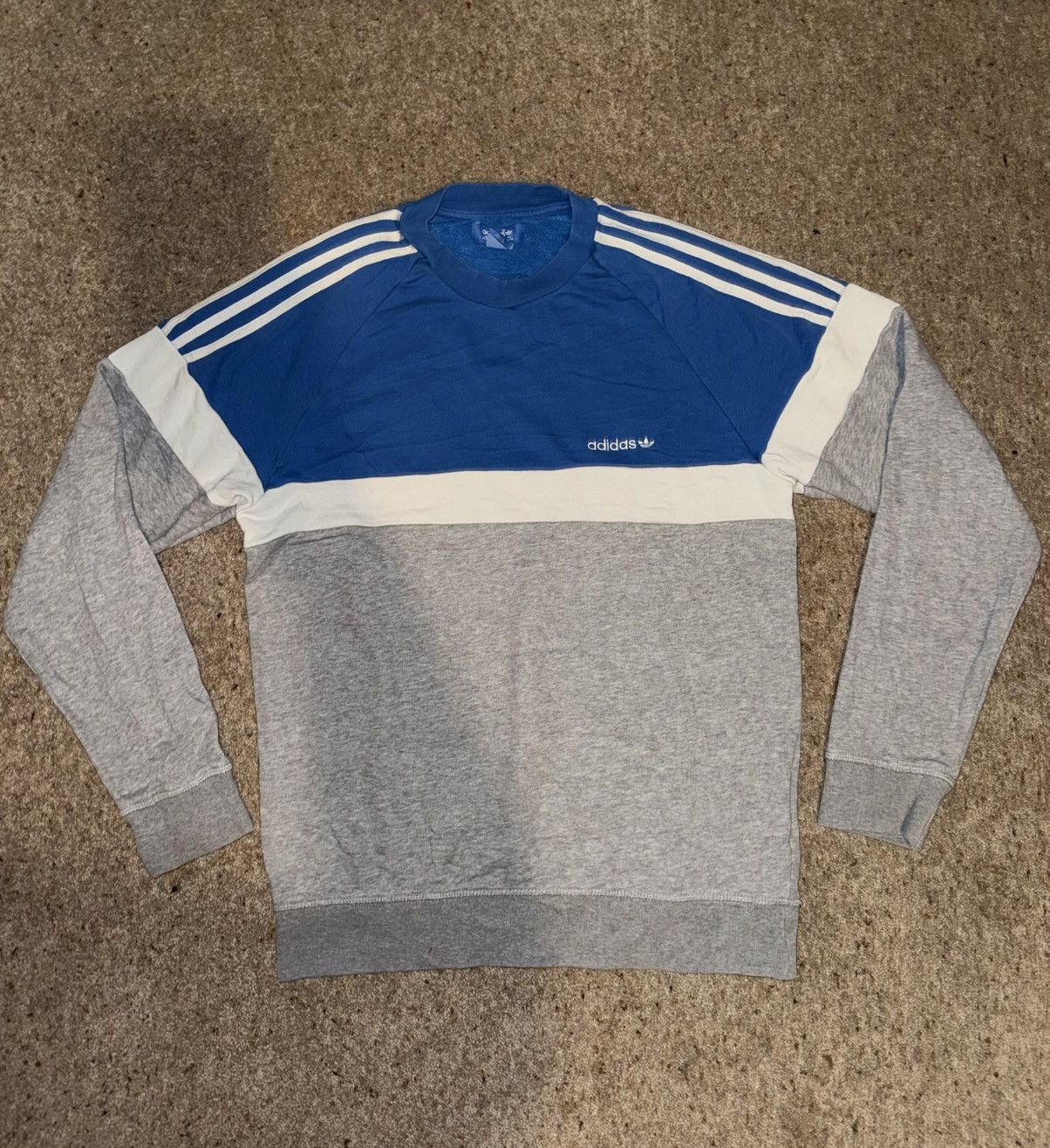Adidas Vintage Adidas Colourblock Crewneck Sweatshirt Size US S / EU 44-46 / 1 - 2 Thumbnail