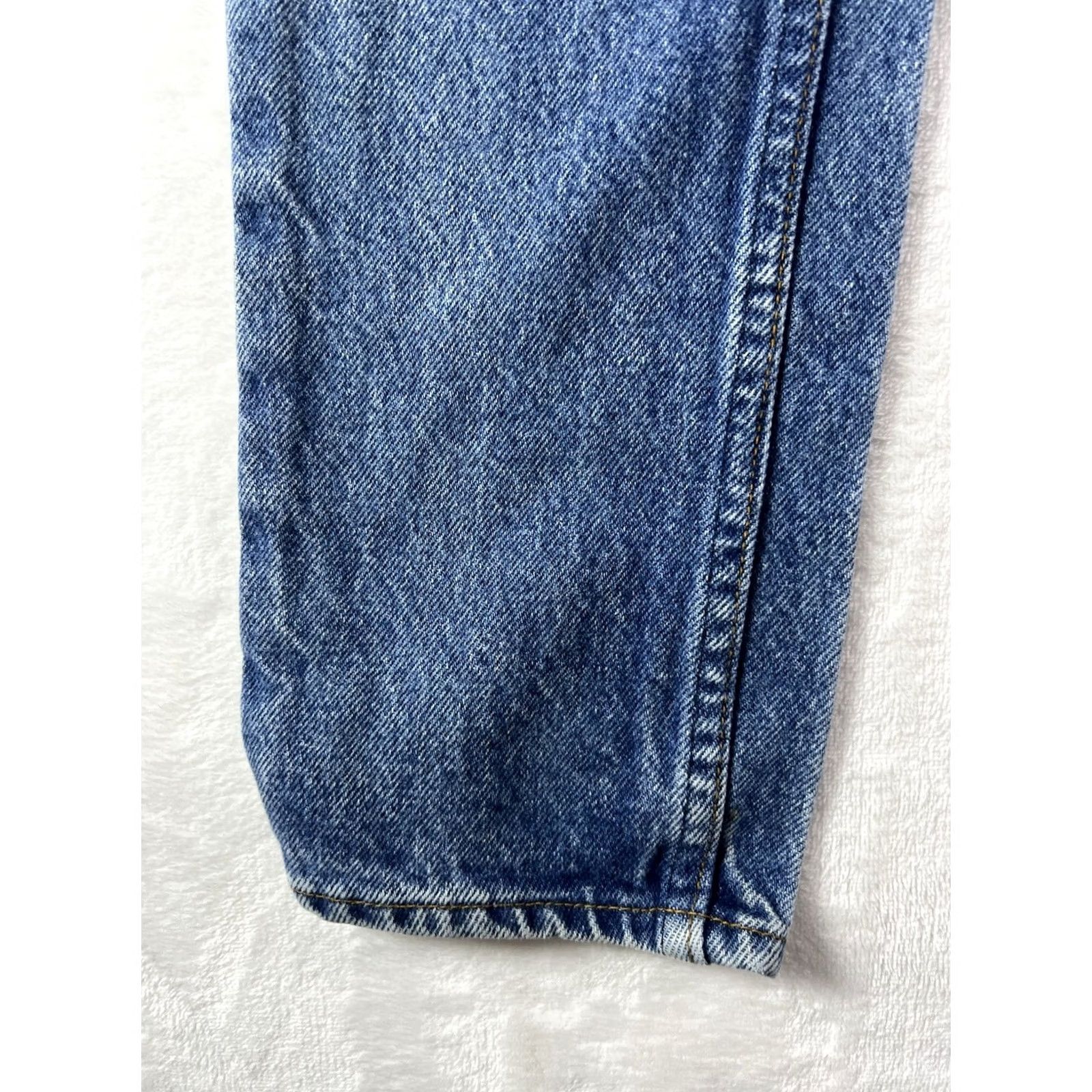 Levi's VINTAGE Levi's 502 Jeans Women's 24x31 Medium Wash Denim 5-Pocket Button Zipper 90s Retro Size 42" / US 20 - 3 Thumbnail