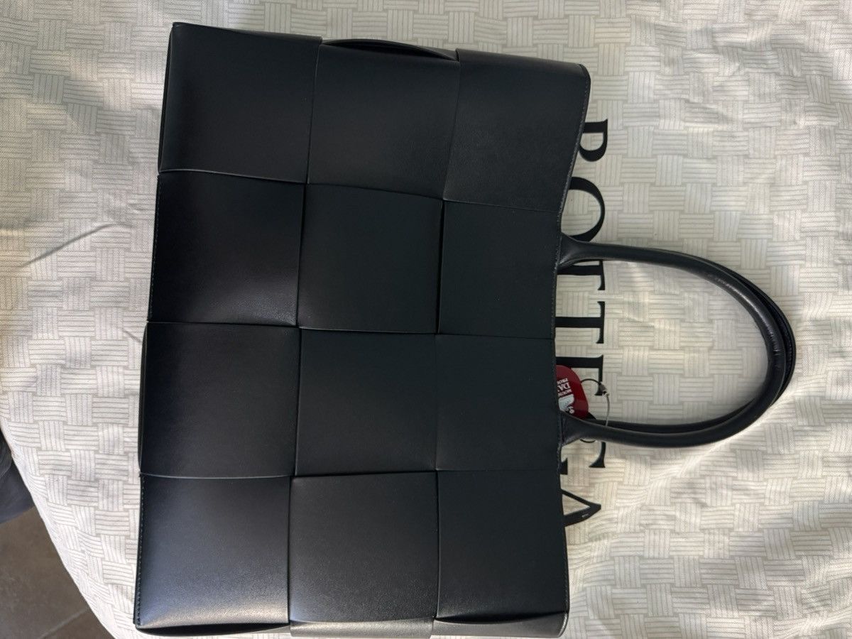 Bottega Veneta Medium Arco Tote Bag Leather Size ONE SIZE - 2 Thumbnail