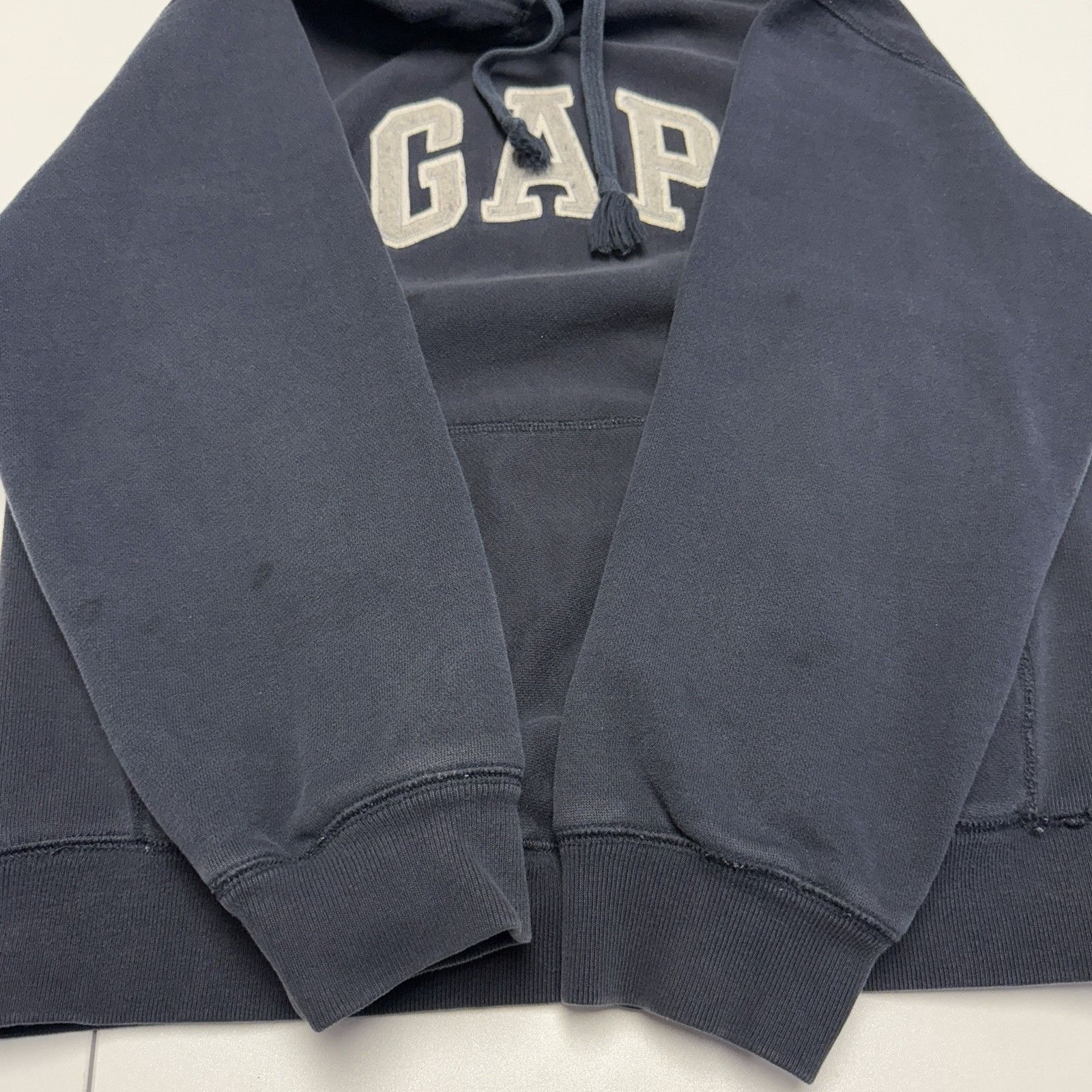 Gap GAP Hoodie Mens Small Fleece Sweatshirt Dark Navy Size US S / EU 44-46 / 1 - 5 Thumbnail