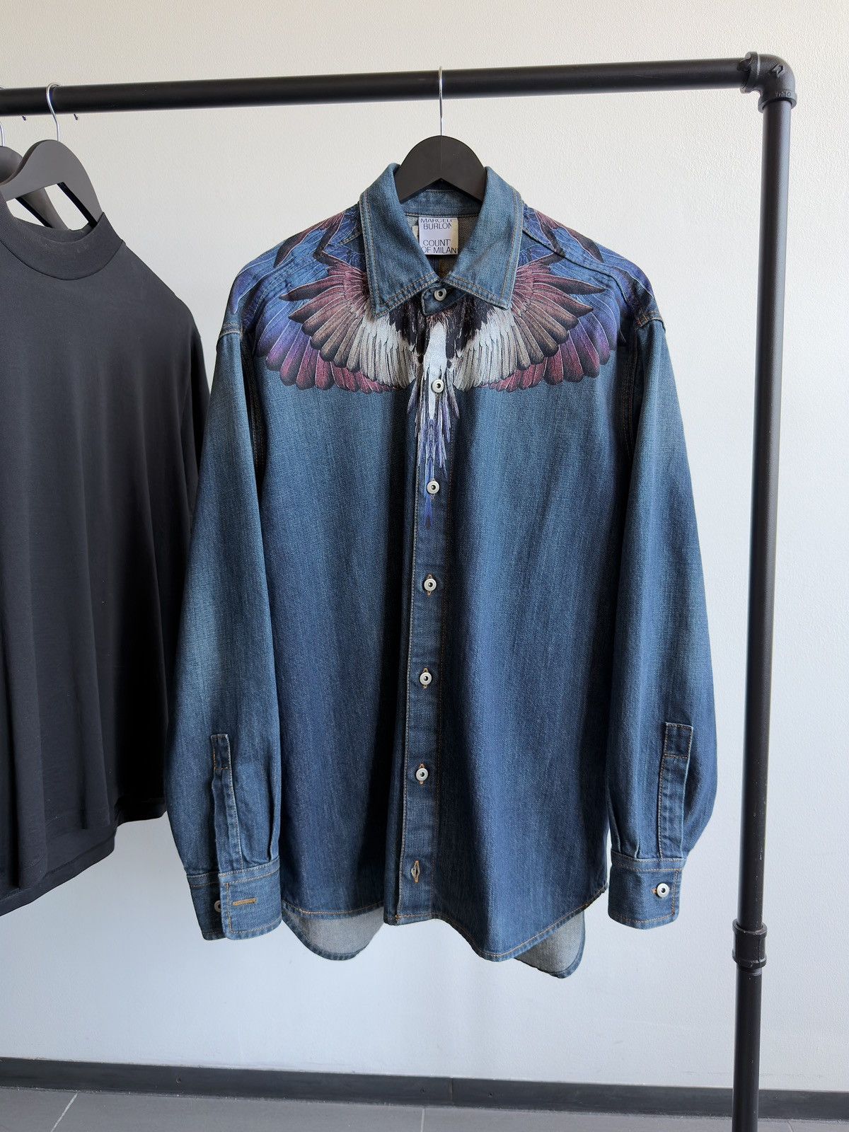Marcelo Burlon County of Milan Feather Collar Denim Jacket Size US XL / EU 56 / 4 - 2 Thumbnail