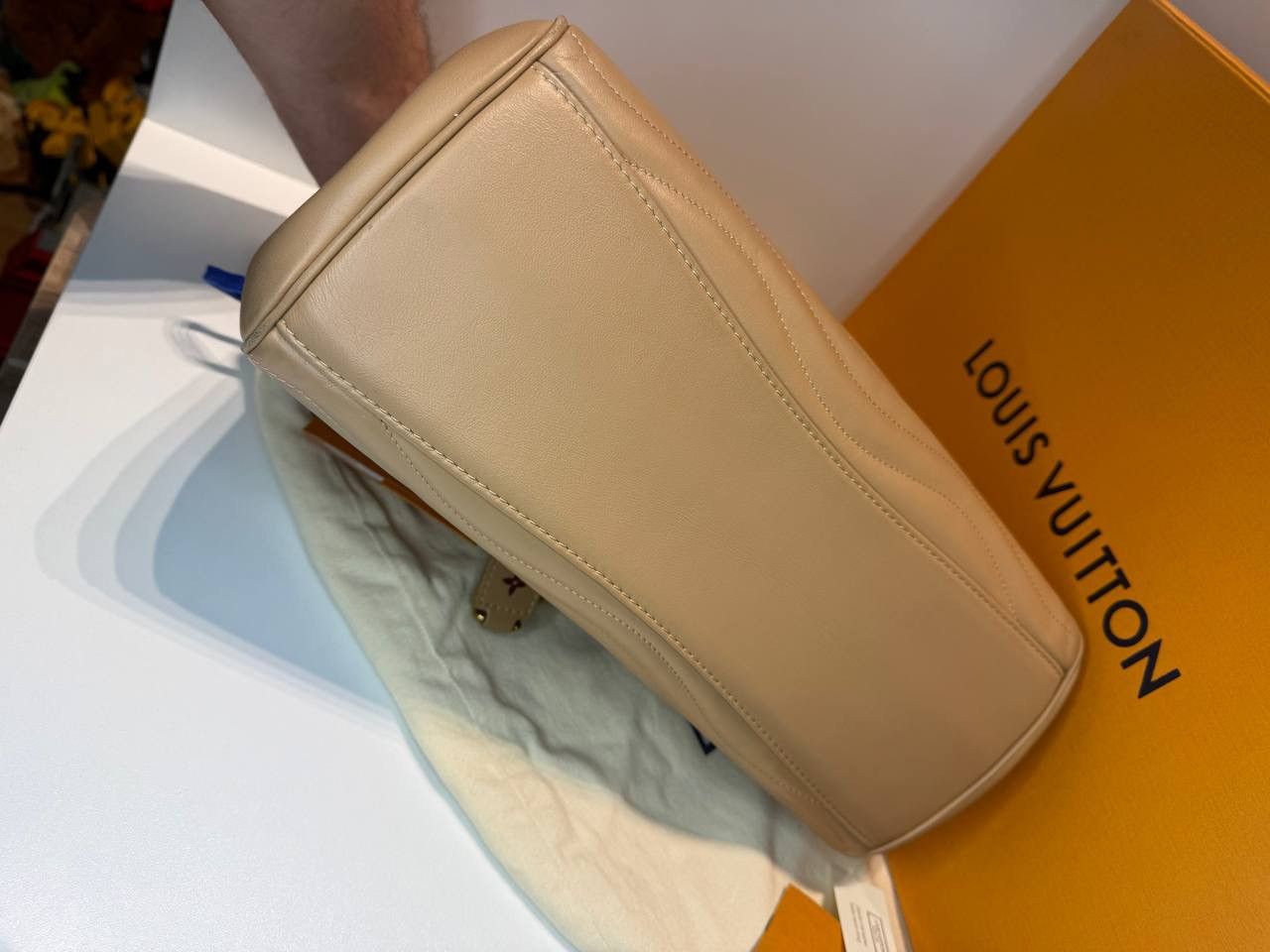 Louis Vuitton LOUIS VUITTON Calfskin New Wave Chain Tote In Noisette Size ONE SIZE - 6 Thumbnail