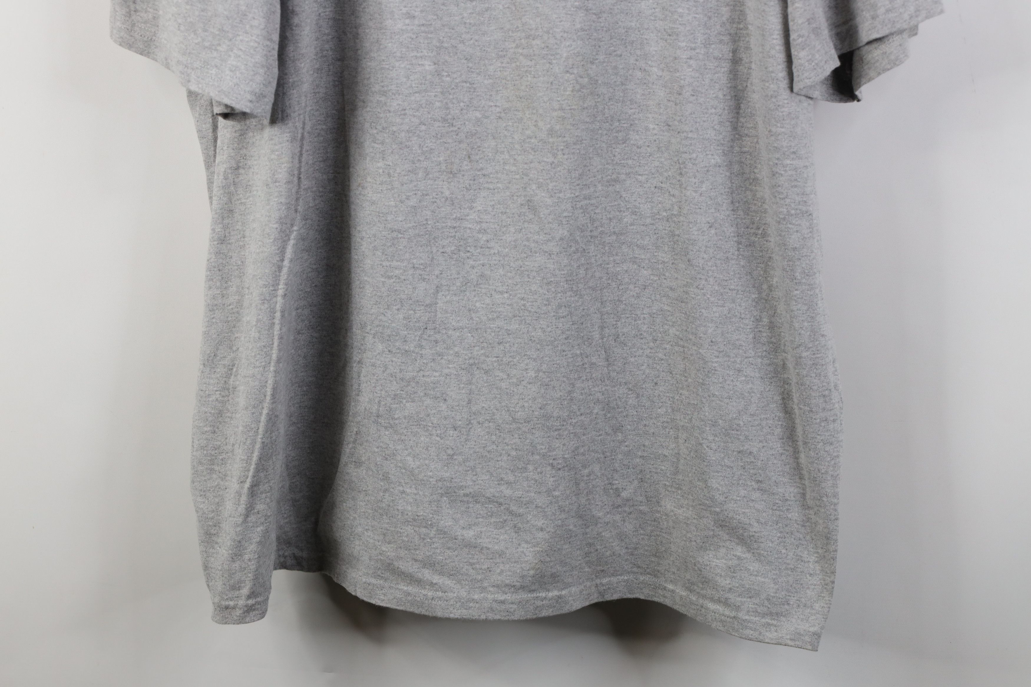 Nike Vintage Nike Scott Cetner Swoosh Spell Out T-Shirt Gray Size US XXL / EU 58 / 5 - 3 Thumbnail