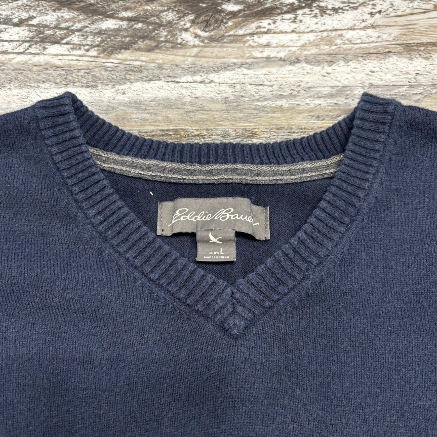 Eddie Bauer VINTAGE Eddie Bauer Blue Mens L Ribbed V-Neck Merino Wool Cotton Blend Grandpa Sweater Preppy Pullover Men’s Large Navy Blue Slim Fit? Size US L / EU 52-54 / 3 - 3 Thumbnail