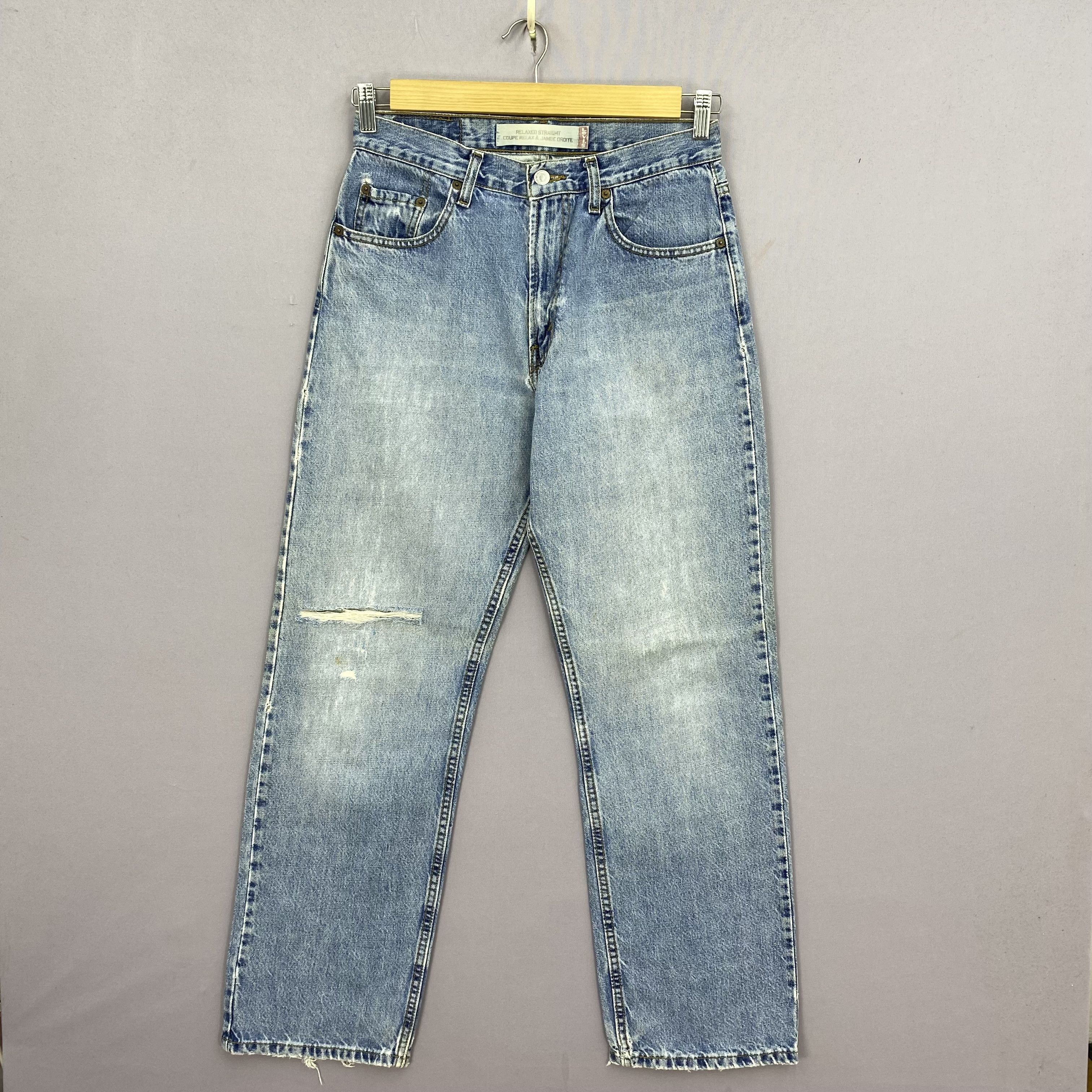 Levi's Vintage Distressed Light Wash Levis Jeans Denim BS47155 Size 28" / US 6 / IT 42 - 1 Thumbnail
