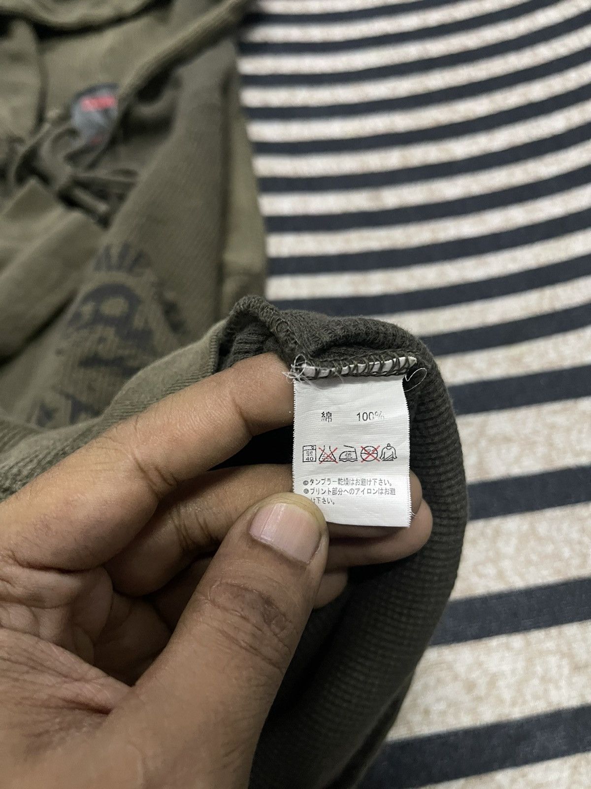 If Six Was Nine 2000s IFSIXWASNINE STYLE SKULL BONES BRAND CRIMIE SUN FADED Size US S / EU 44-46 / 1 - 12 Thumbnail