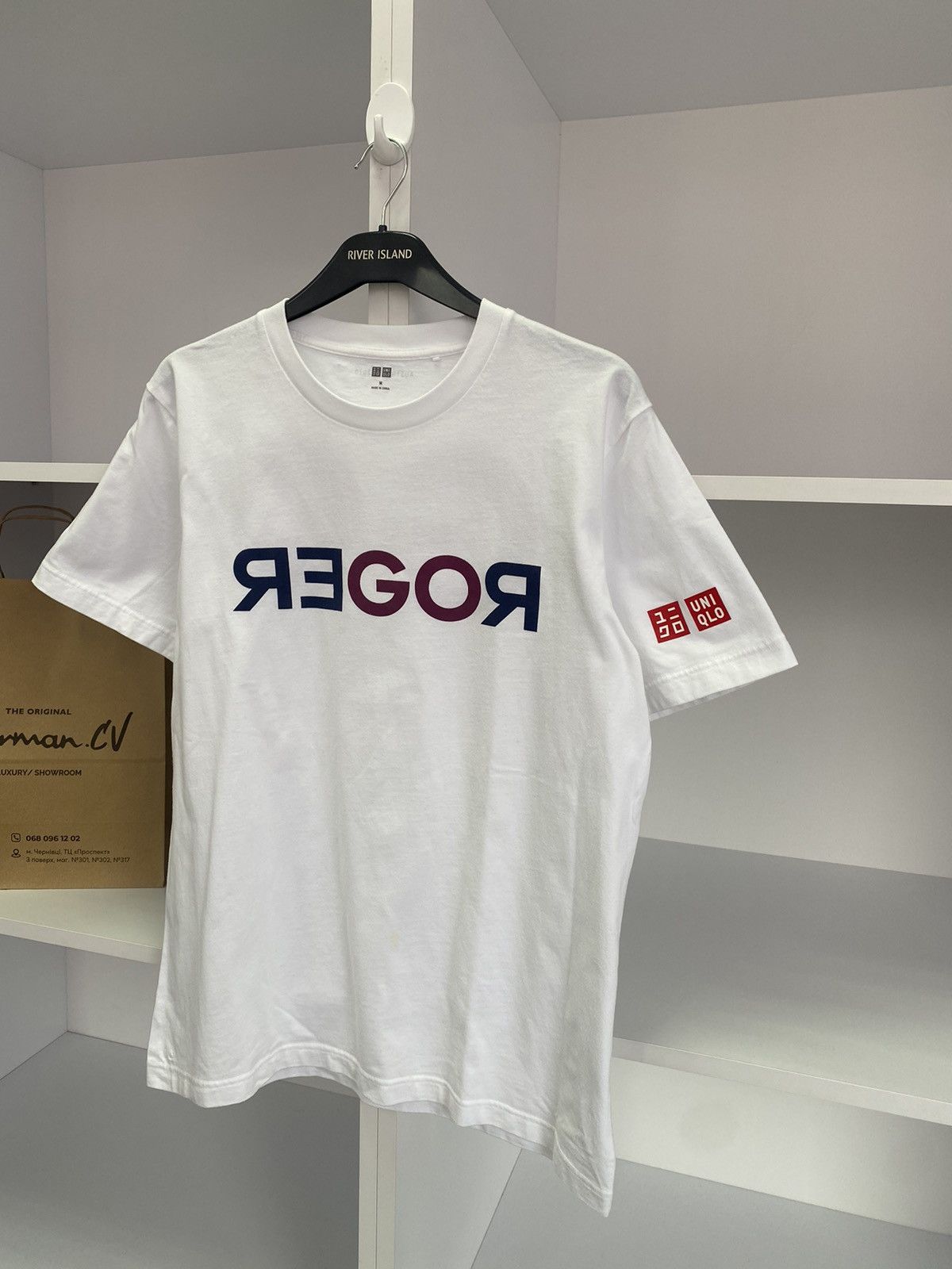 Uniqlo × Vintage Uniqlo Roger Federer ROGER Tennis T-Shirt Short Sleeve Tee Size US M / EU 48-50 / 2 - 6 Thumbnail