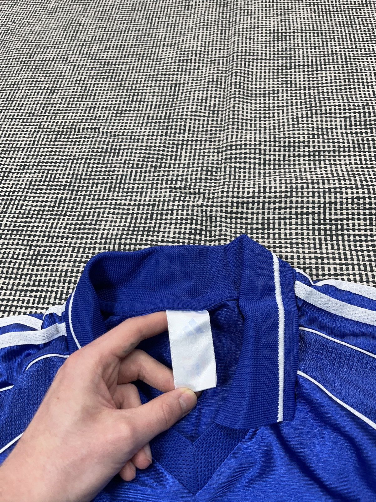 Adidas ➕ 90s Vintage adidas long sleeve jersey soccer blokecore Size US XL / EU 56 / 4 - 5 Thumbnail