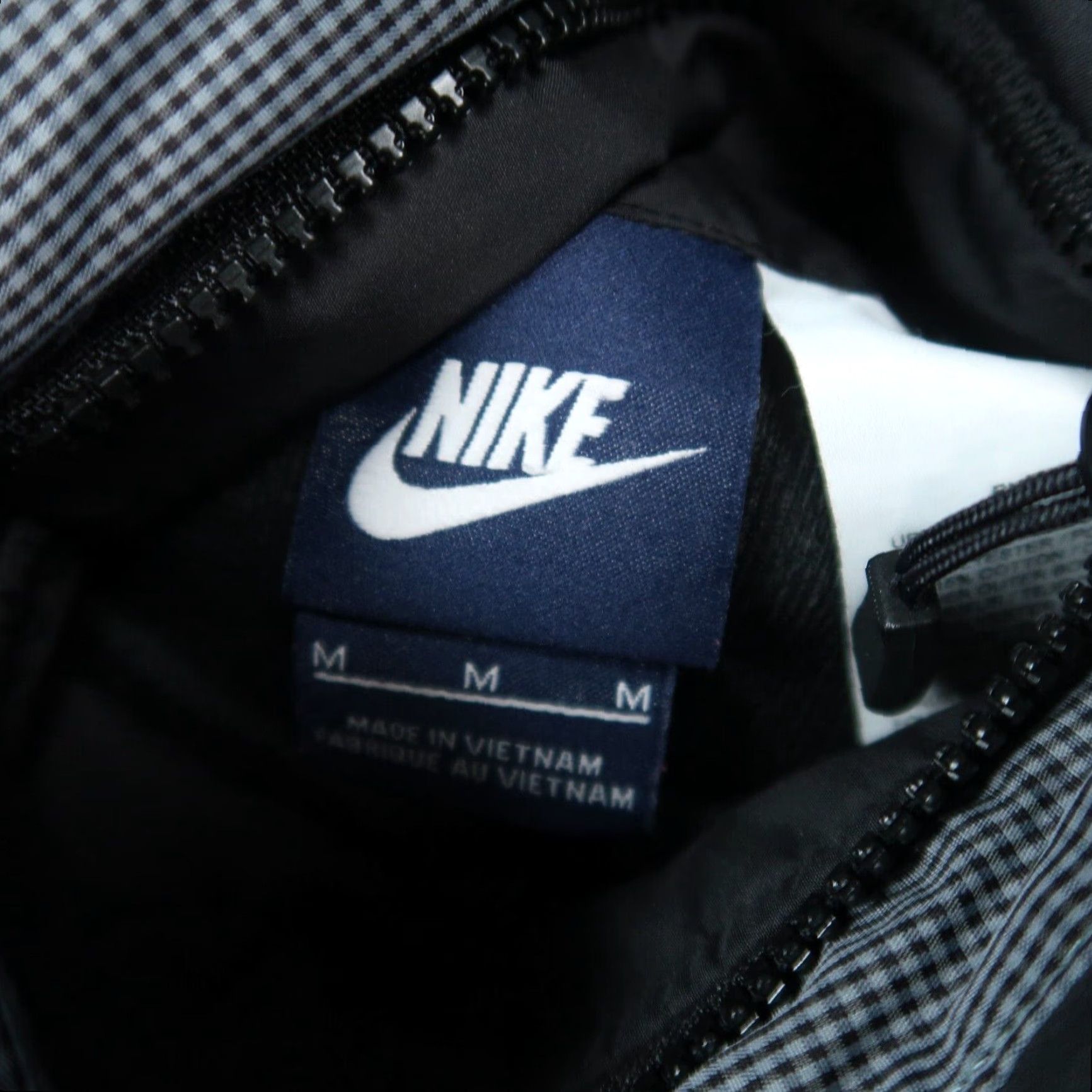 Nike Nike Jacket Womens Medium Gray Black Alliance Reversible Down Full Zip Pockets Size M / US 6-8 / IT 42-44 - 3 Thumbnail