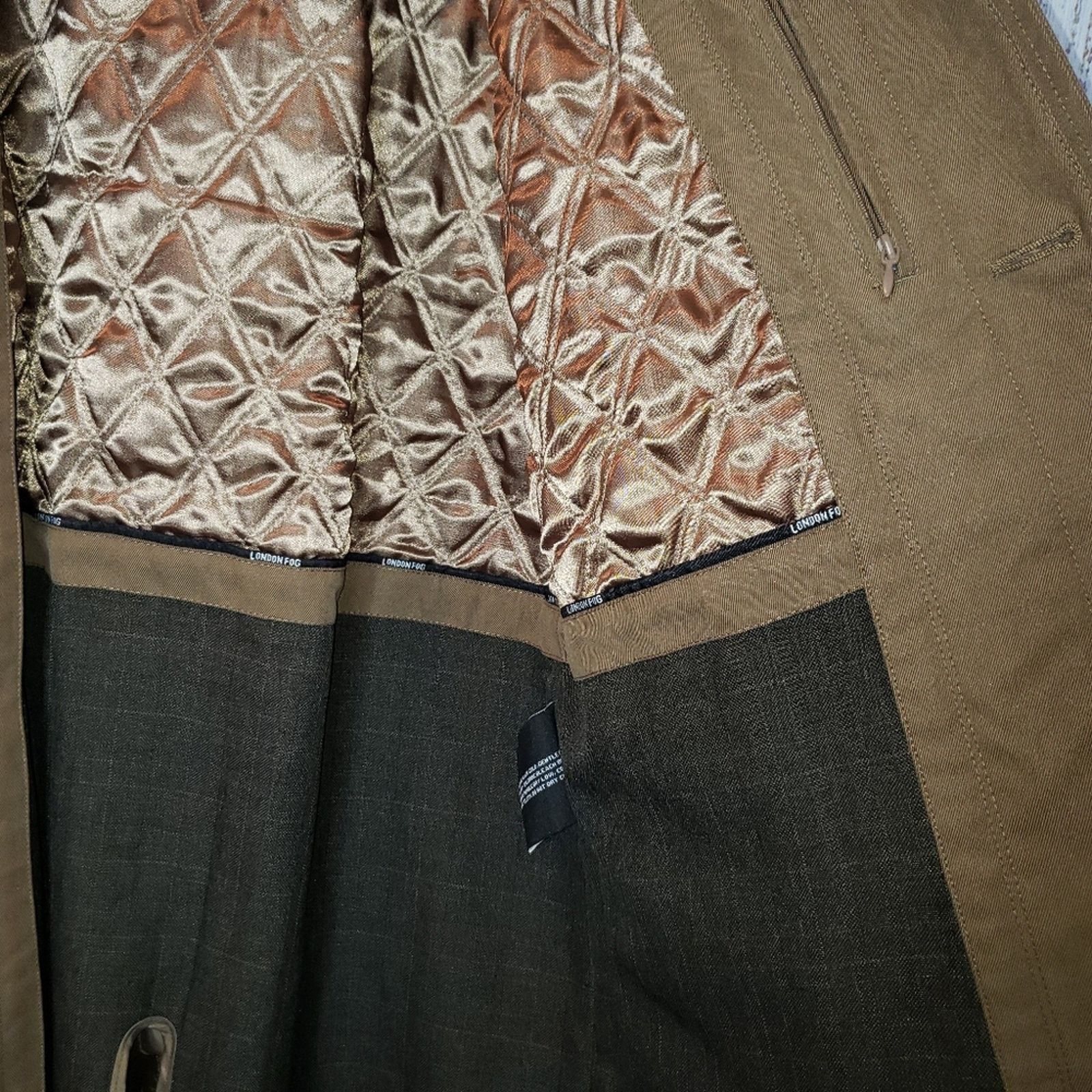 London Fog Men's Durham London Fog Trench/Rain Coat Sz 44L Quilted. Size US L / EU 52-54 / 3 - 13 Thumbnail