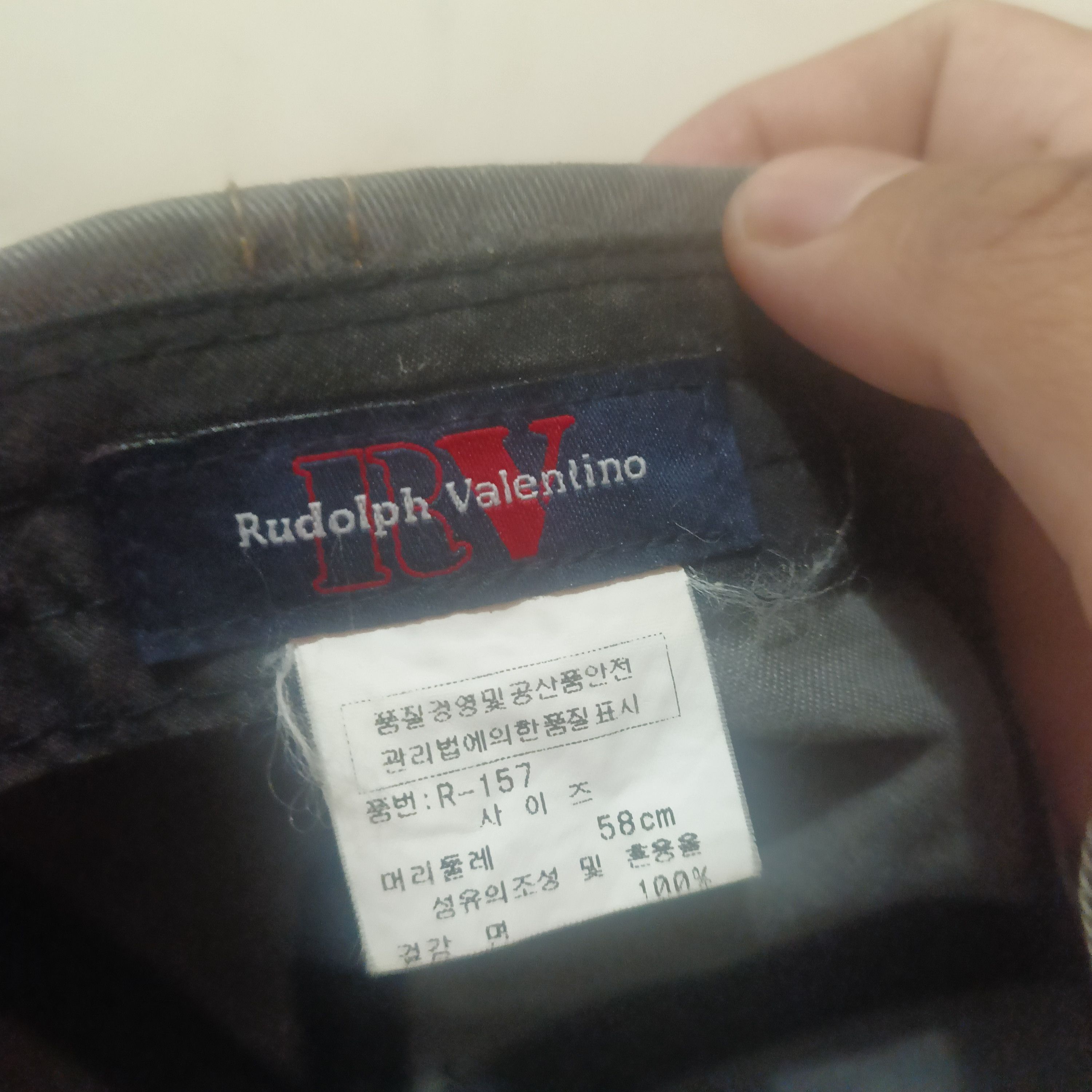 Valentino Vintage Rudolph Valentino Distressed Cap Hat Size ONE SIZE - 10 Thumbnail