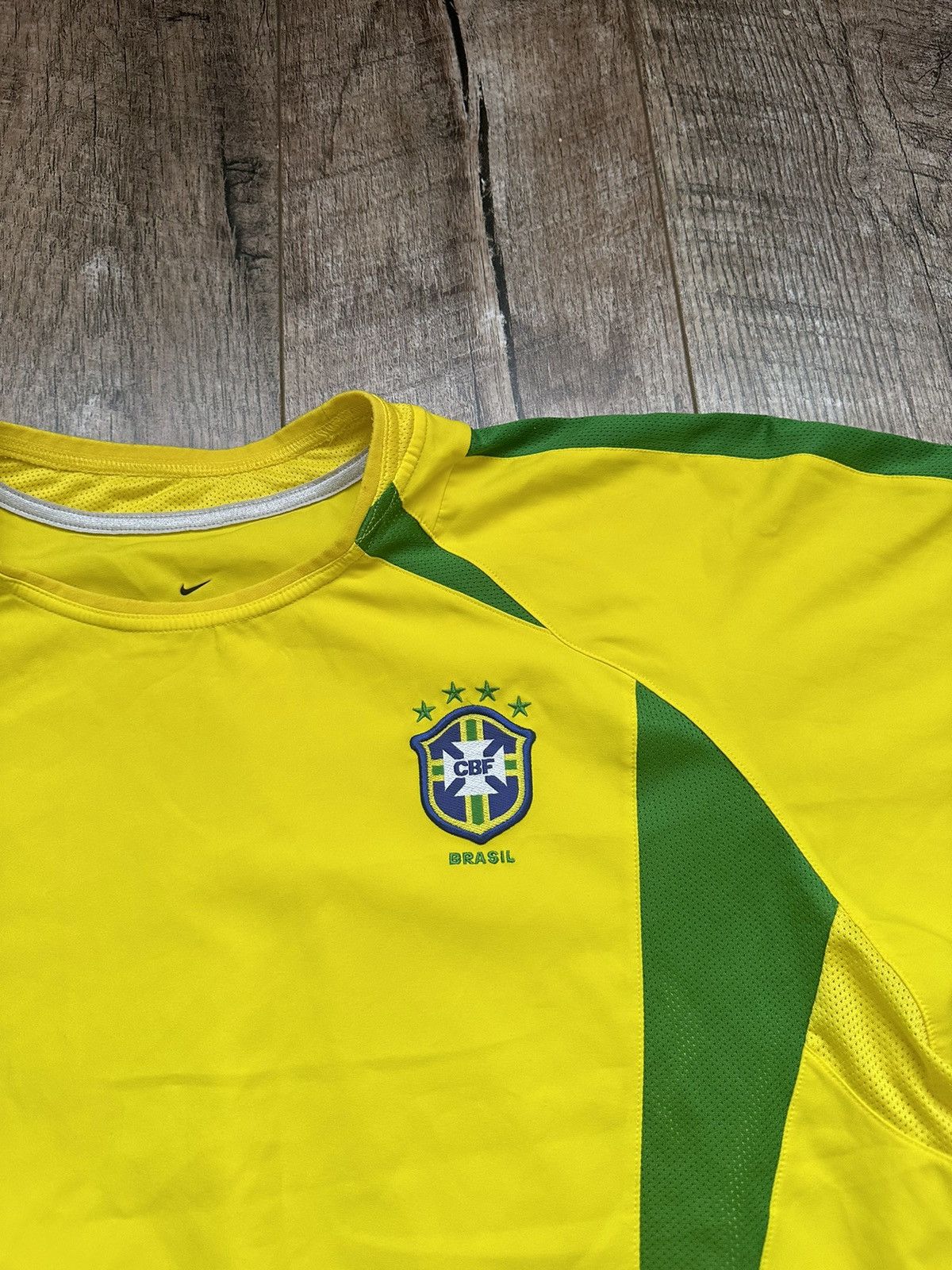 Nike 2002 Nike Brazil World Cup Home Soccer Jersey Size US XL / EU 56 / 4 - 6 Thumbnail